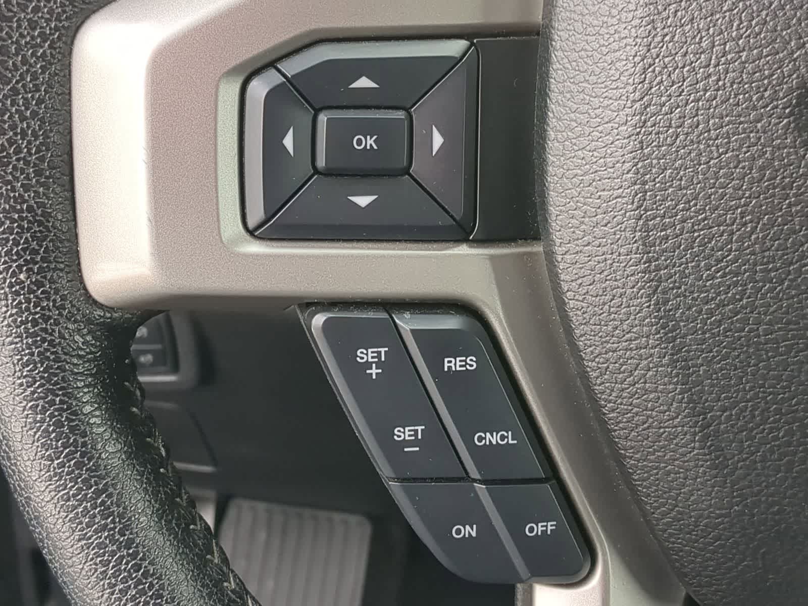 Thumbnail: 2015 Ford F-150 - 30