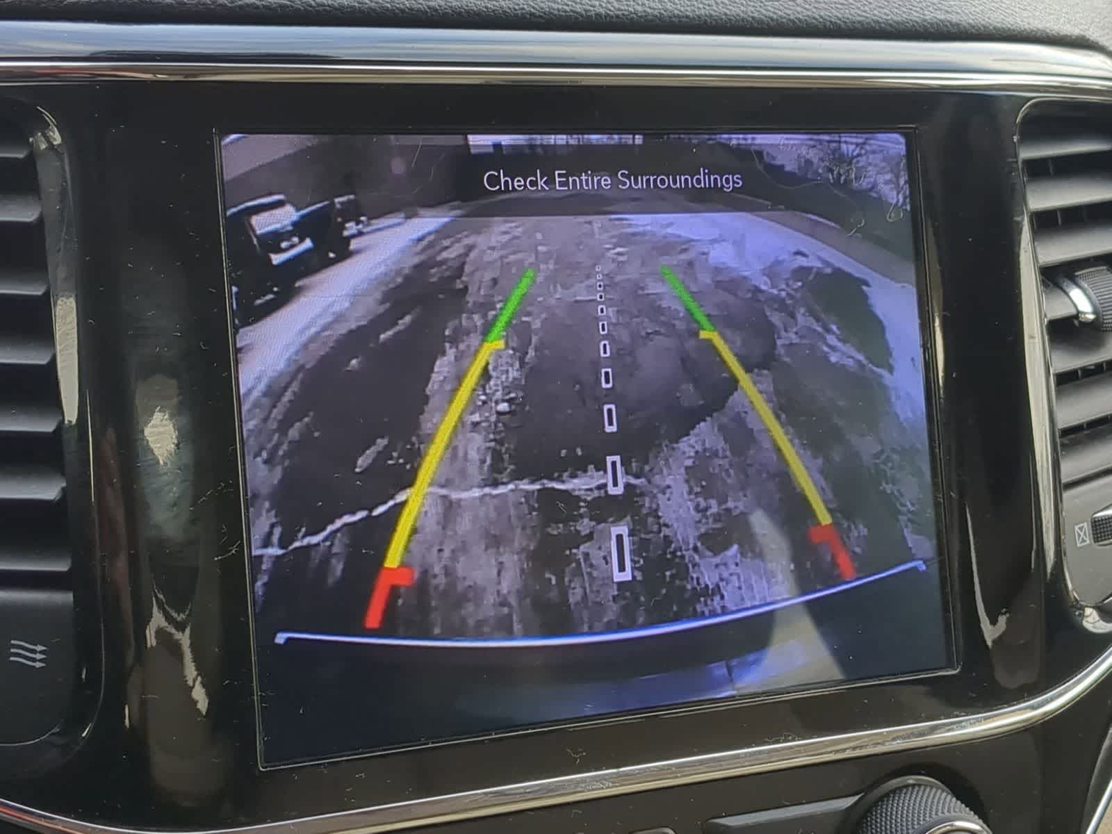 Thumbnail: 2020 Jeep Grand Cherokee - 31