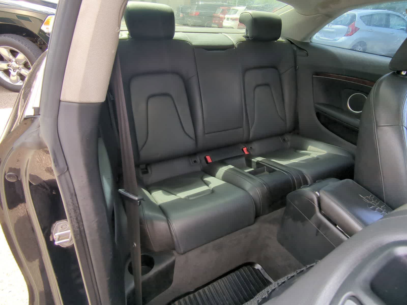 Thumbnail: 2010 Audi A5 - 24