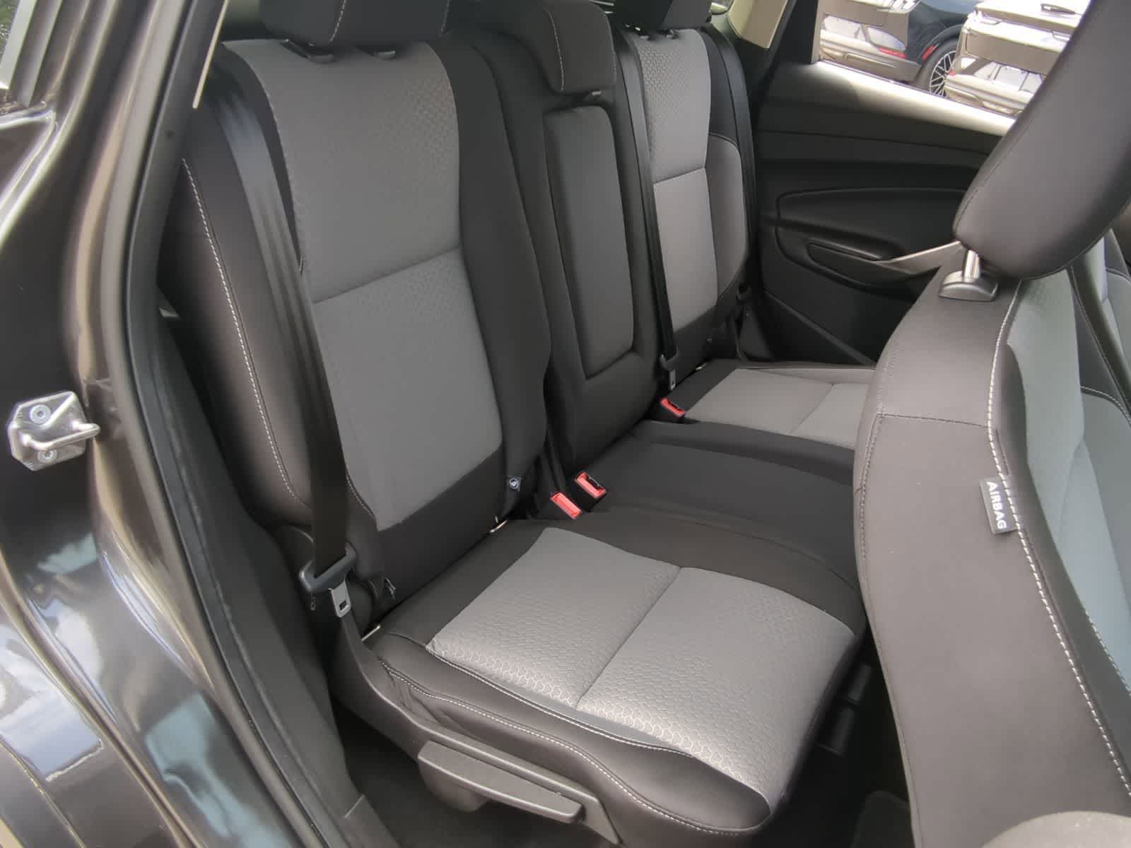 2018 Ford Escape SE 23