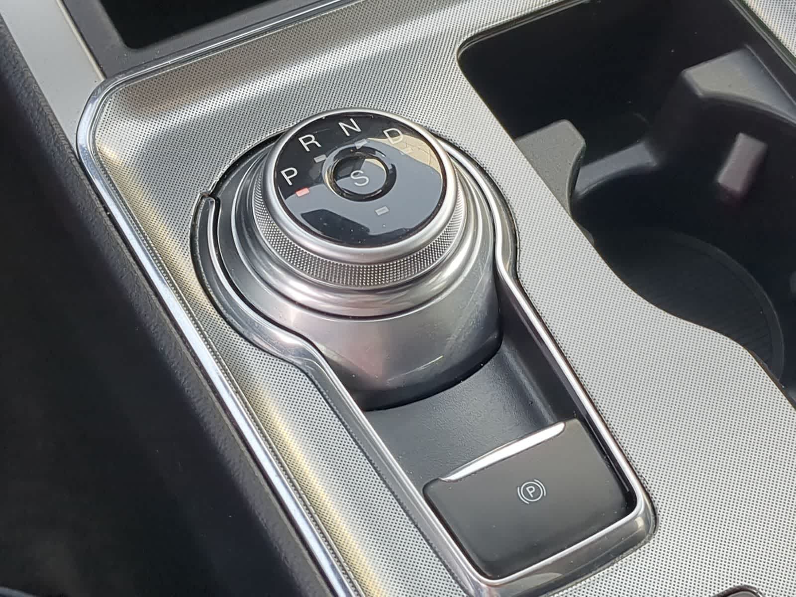 Thumbnail: 2023 Ford Edge - 37