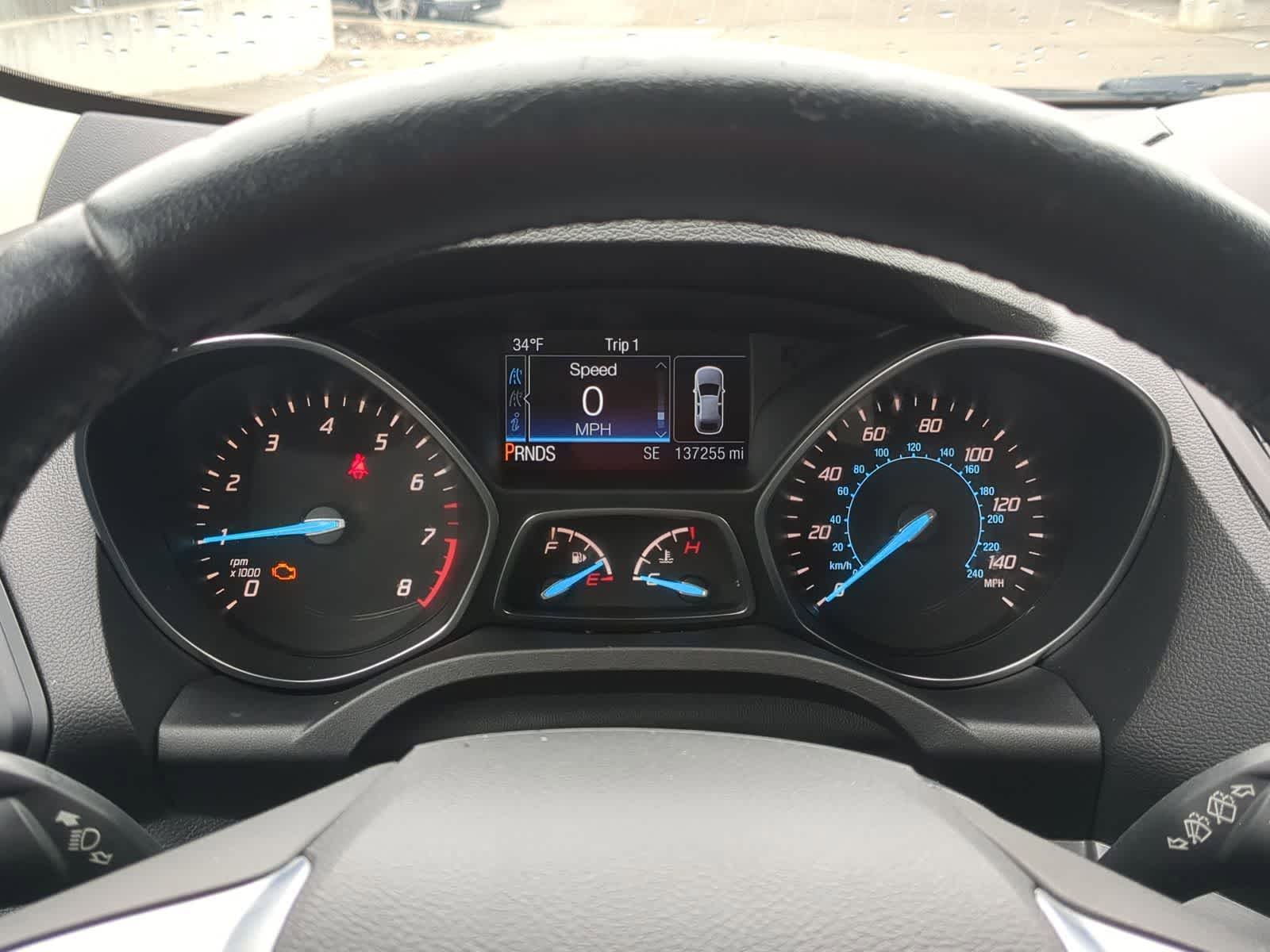 Thumbnail: 2016 Ford Escape - 36