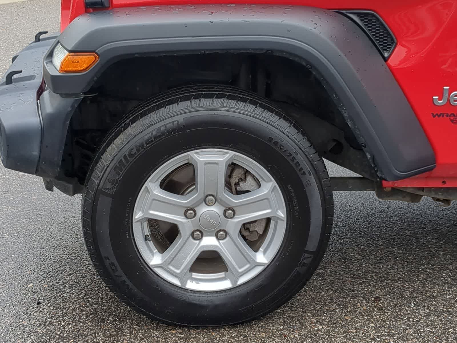 Thumbnail: 2021 Jeep Wrangler - 18