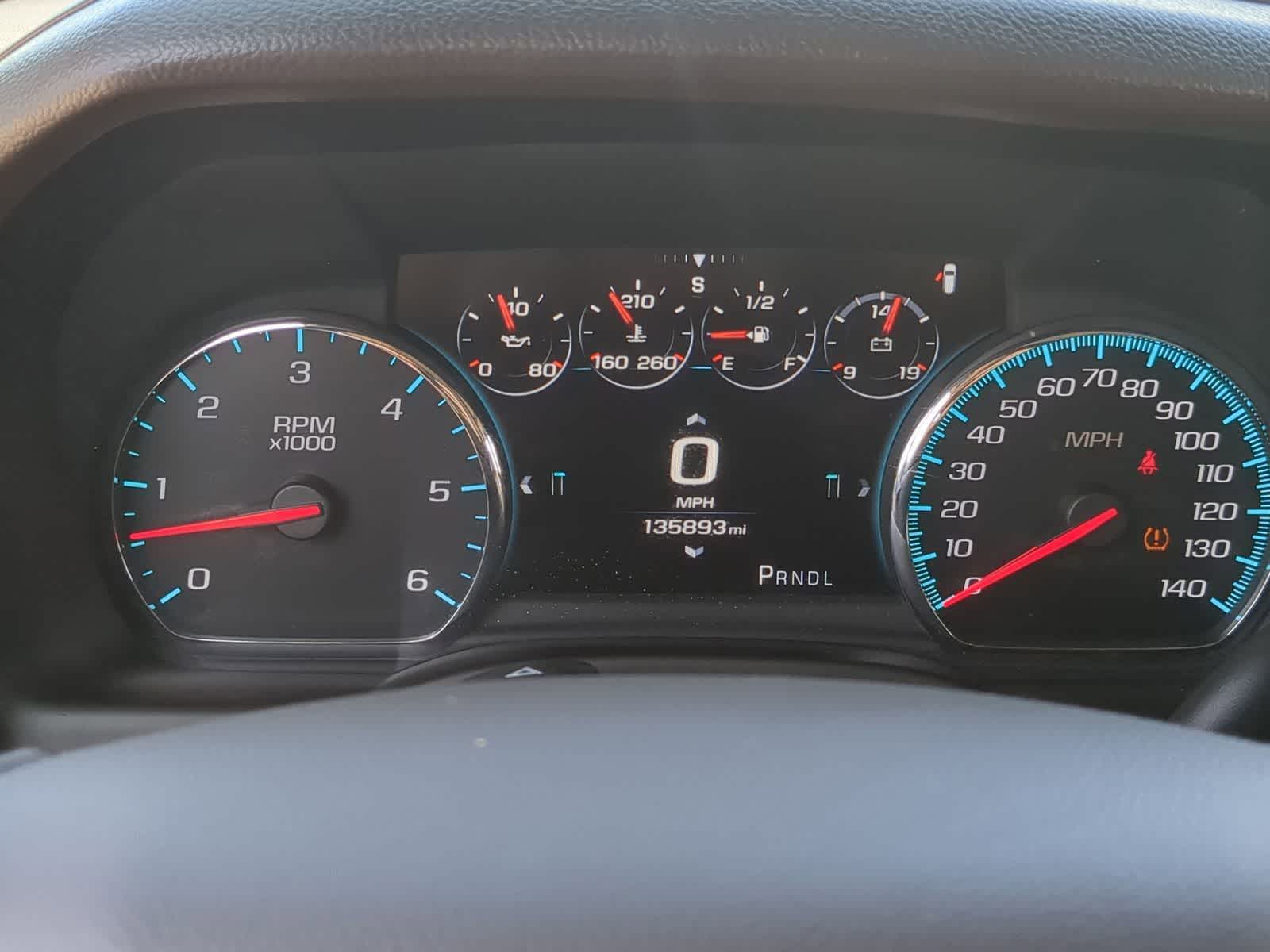 Thumbnail: 2017 GMC Yukon - 38