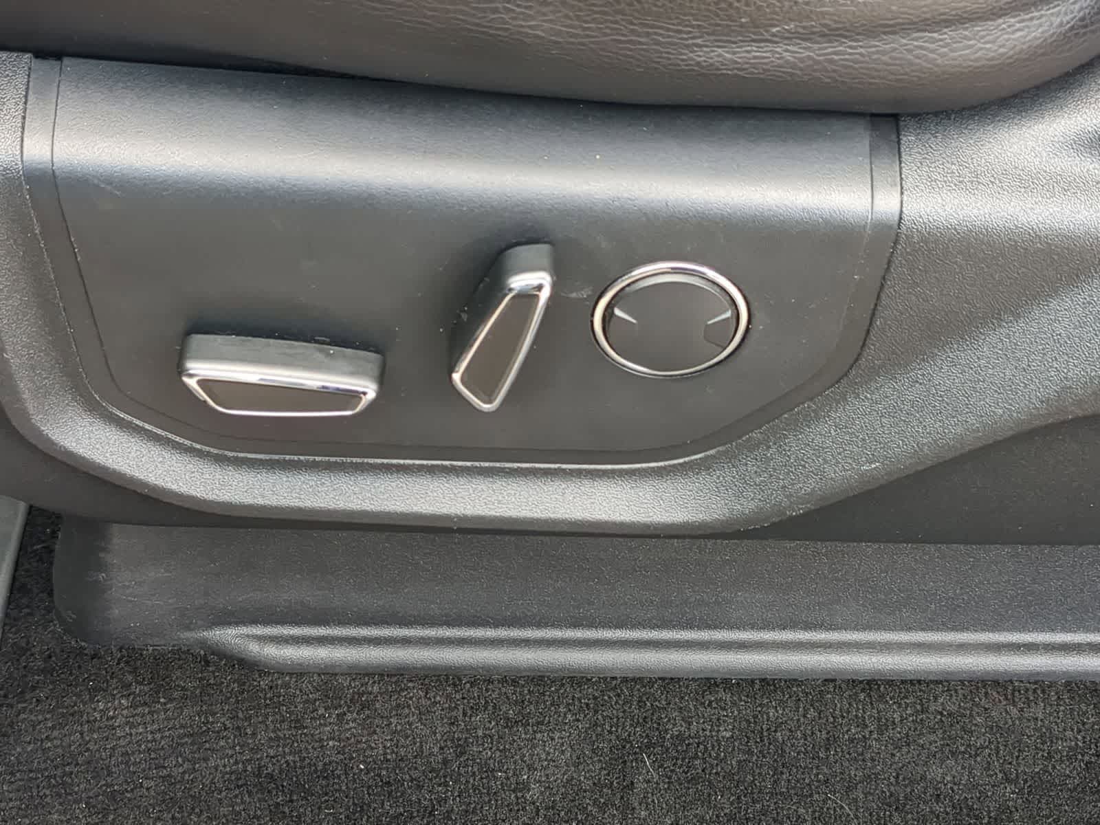 Thumbnail: 2015 Ford F-150 - 23