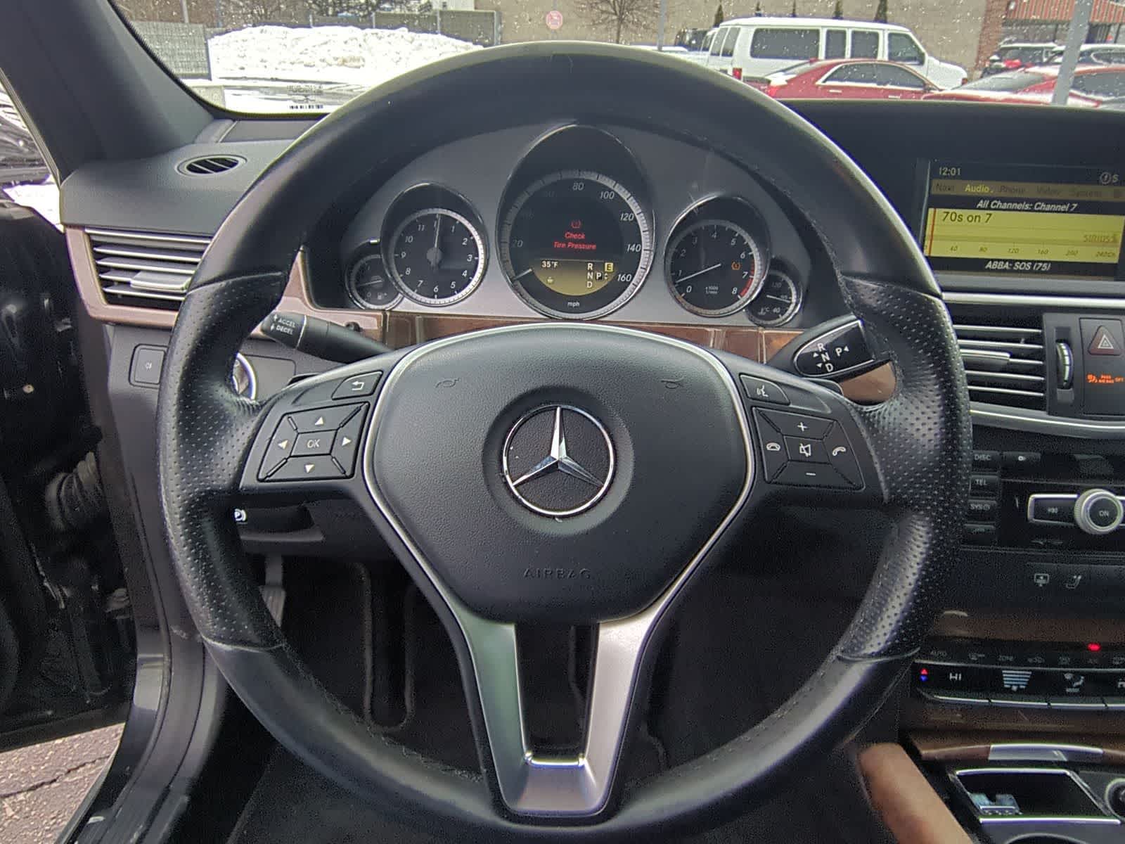 Thumbnail: 2012 Mercedes-Benz E-Class - 34