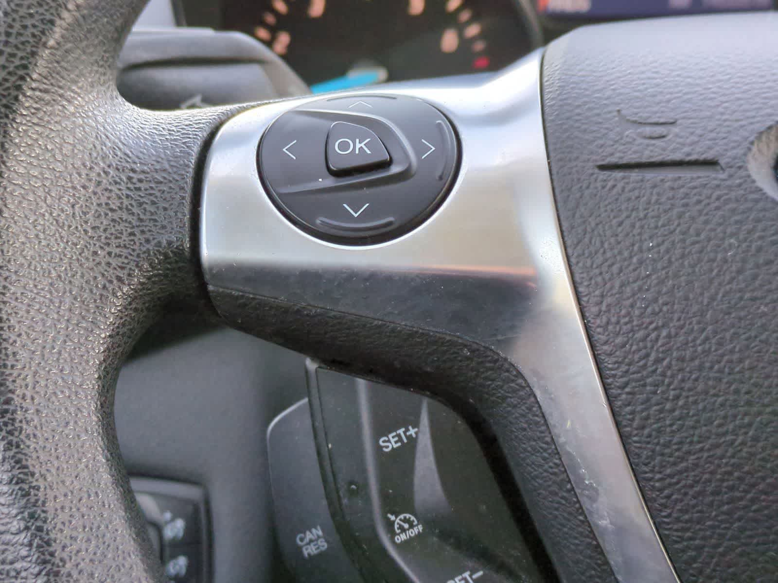 Thumbnail: 2015 Ford Escape - 18