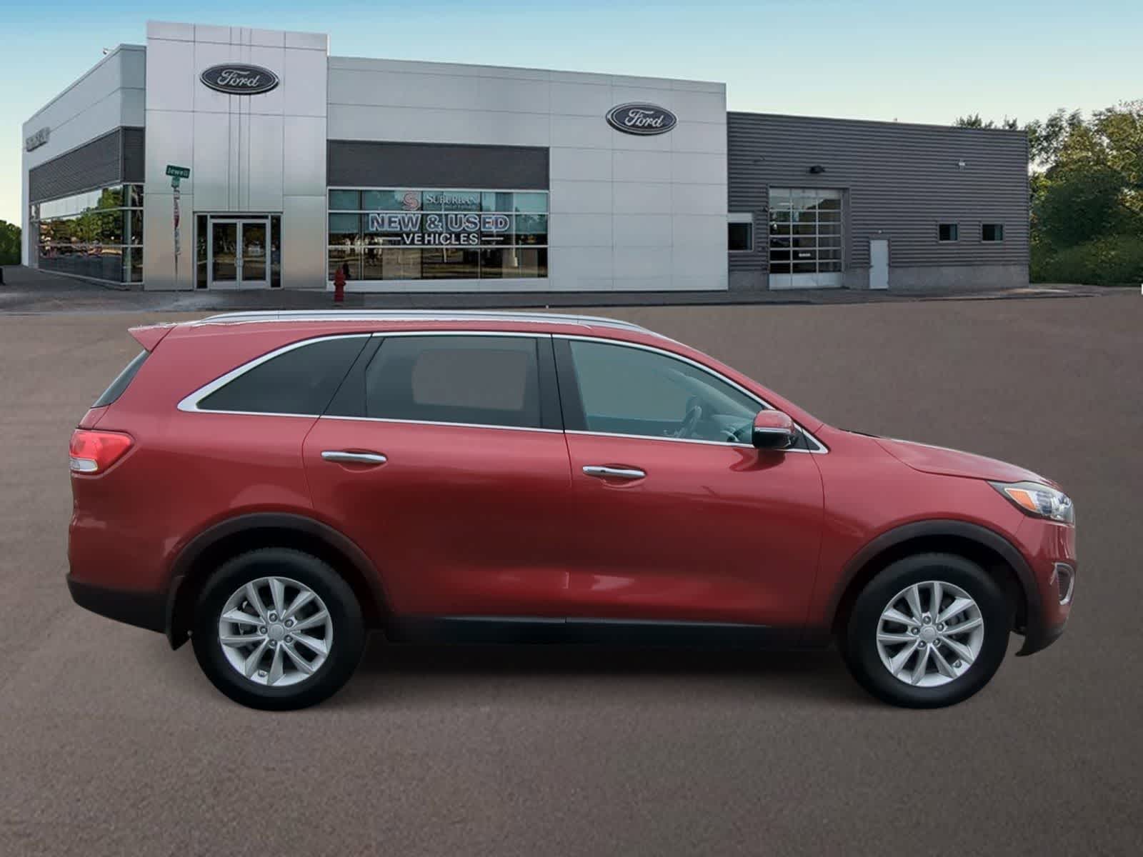 Thumbnail: 2017 Kia Sorento - 12