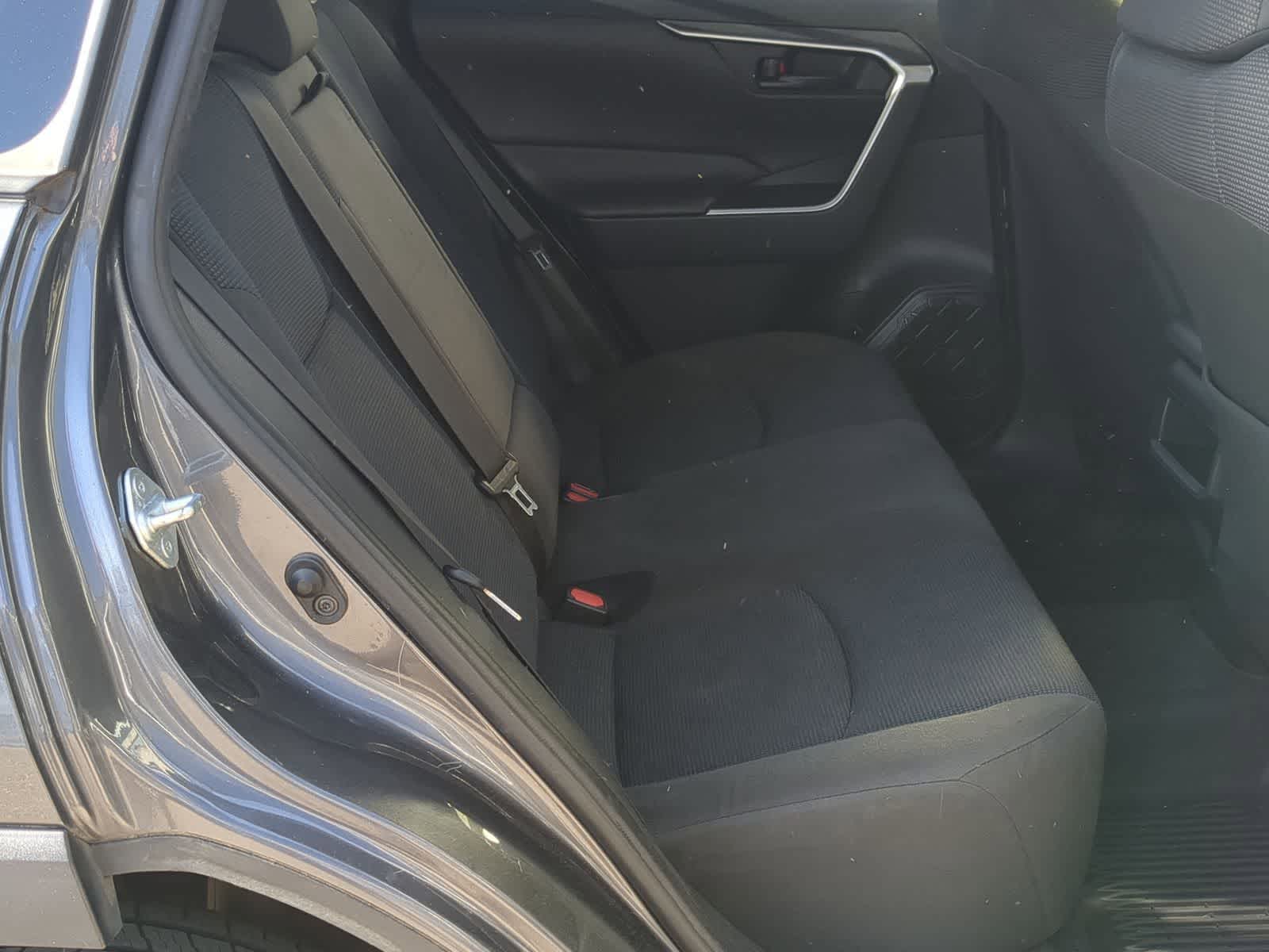 Thumbnail: 2020 Toyota RAV4 - 20