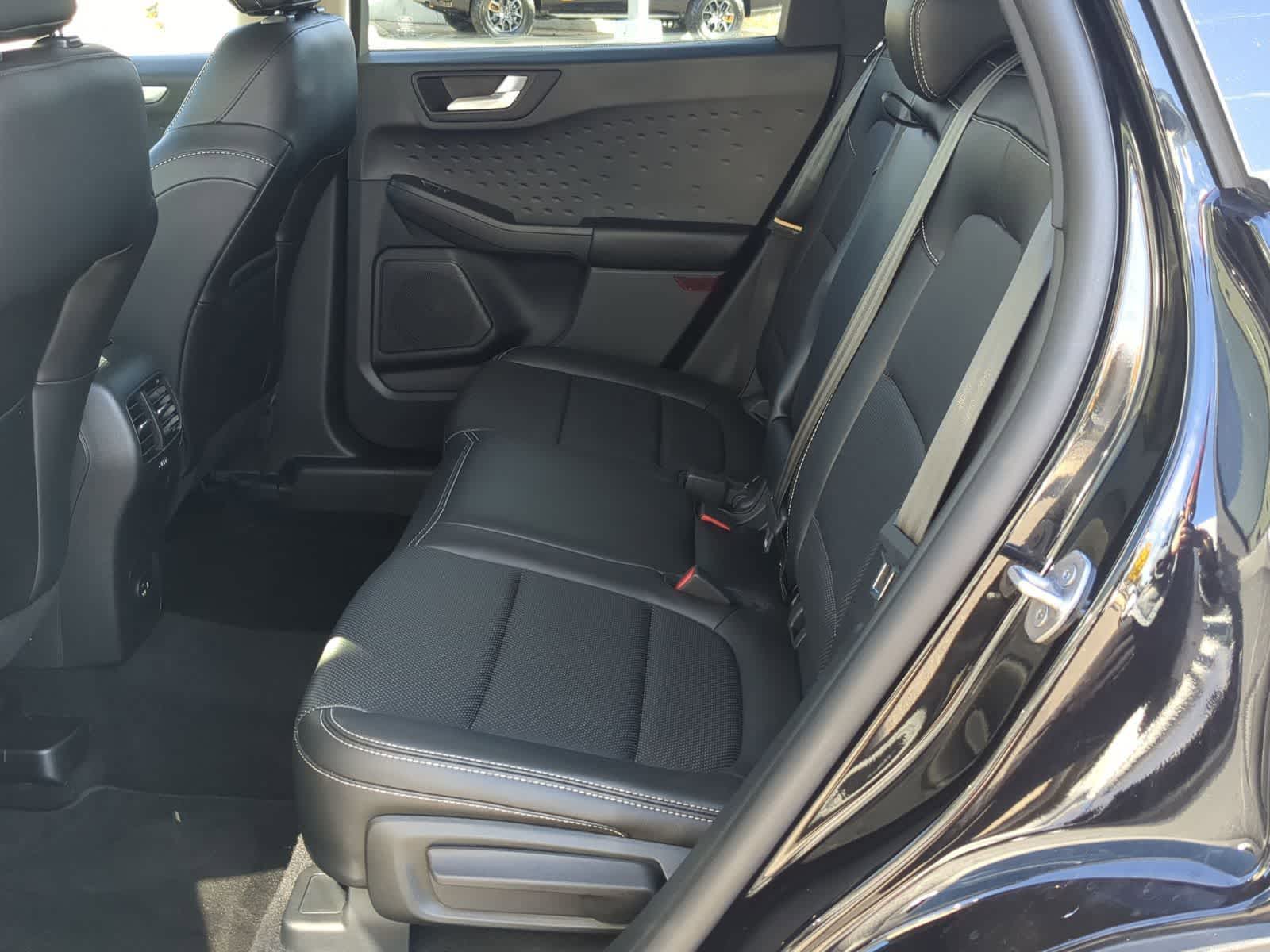 Thumbnail: 2020 Ford Escape - 21