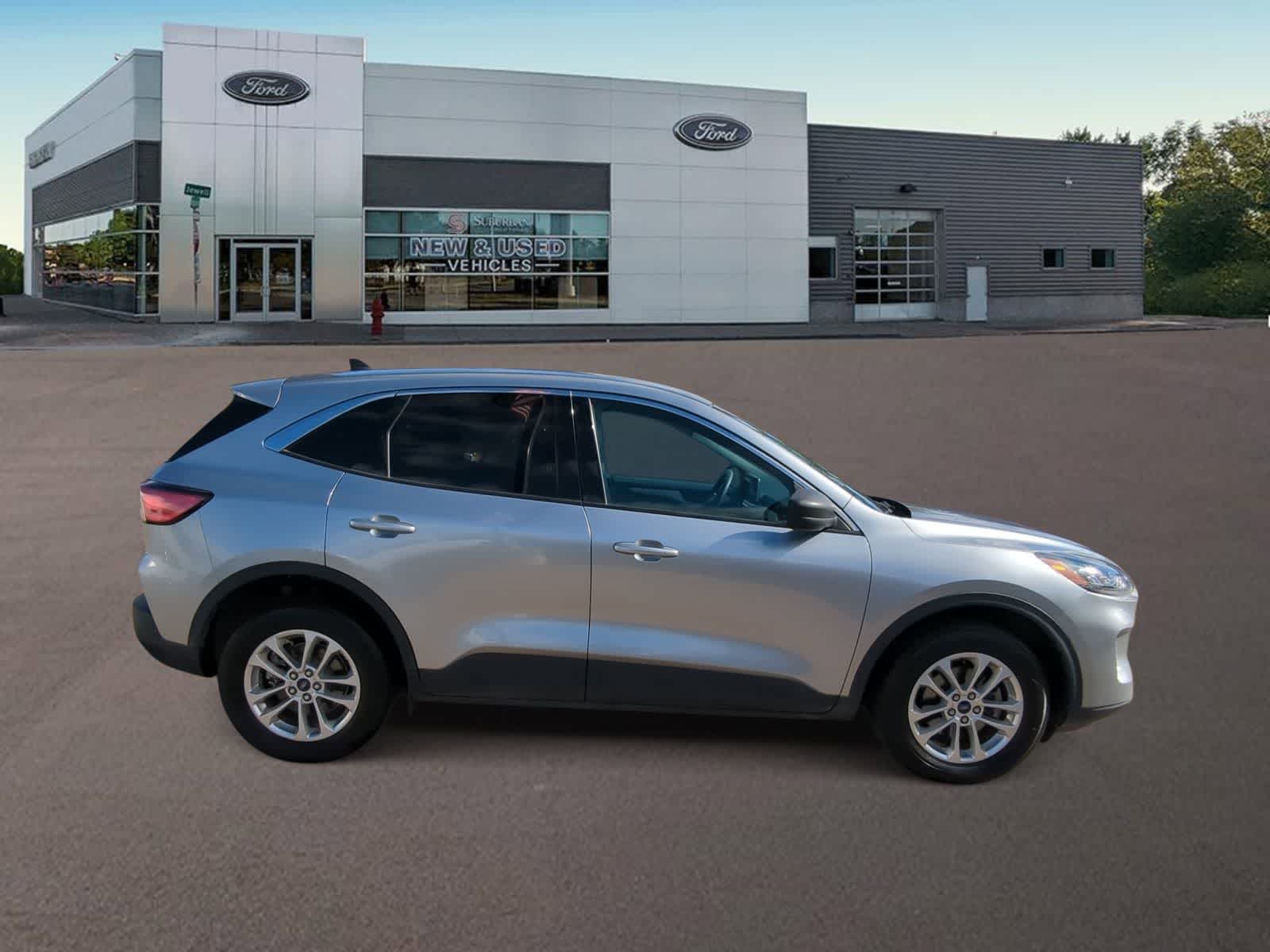 Thumbnail: 2022 Ford Escape - 11