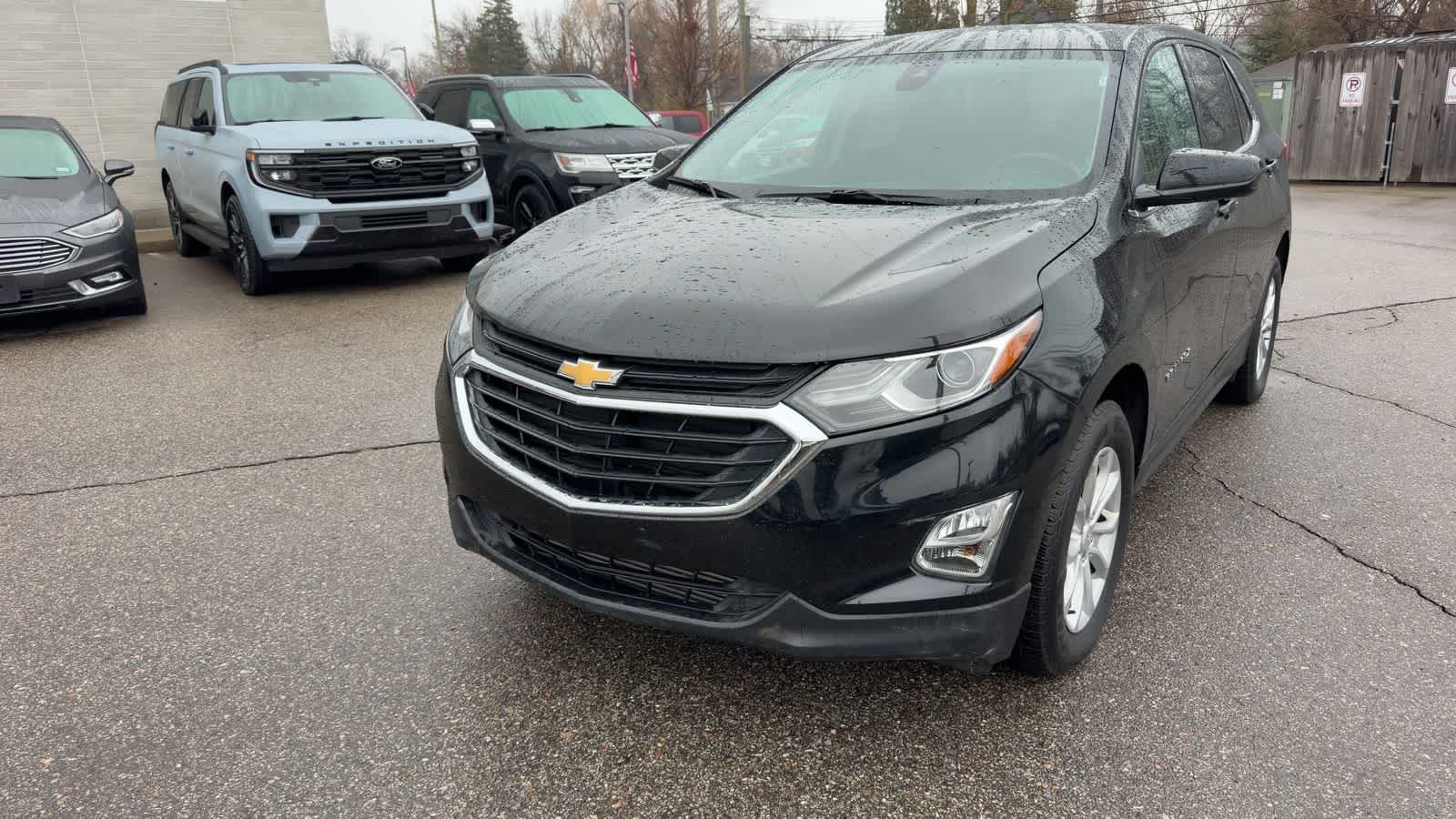 Thumbnail: 2020 Chevrolet Equinox - 3