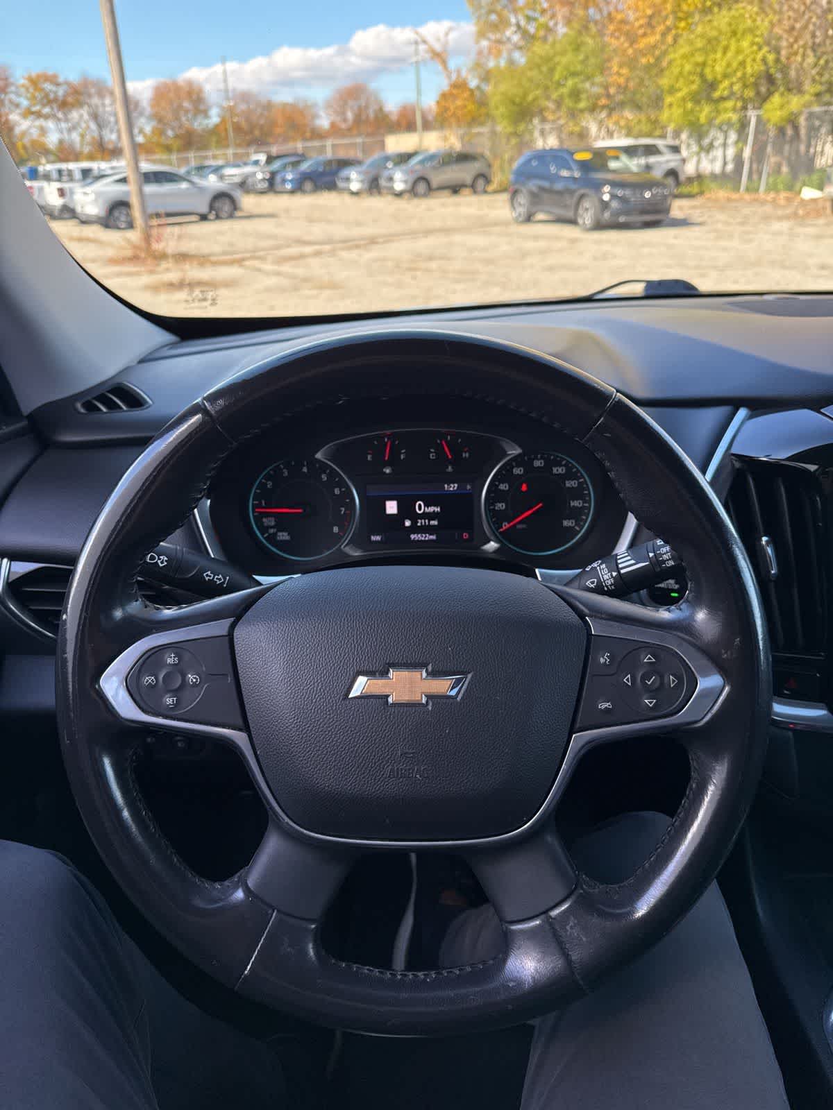 Thumbnail: 2020 Chevrolet Traverse - 22