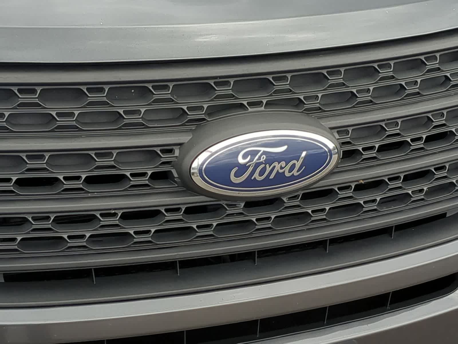 Thumbnail: 2020 Ford Explorer - 15