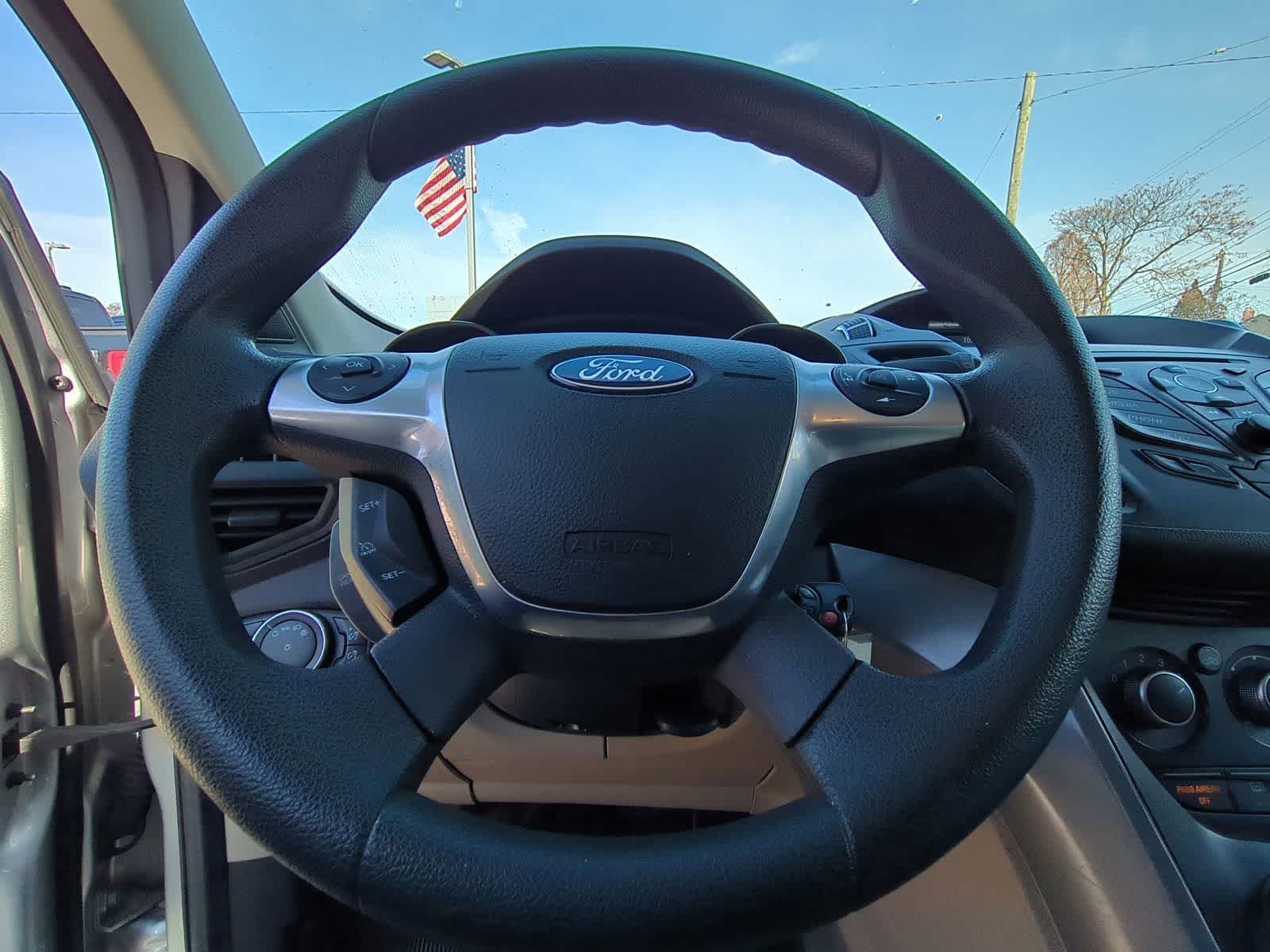 Thumbnail: 2015 Ford Escape - 17
