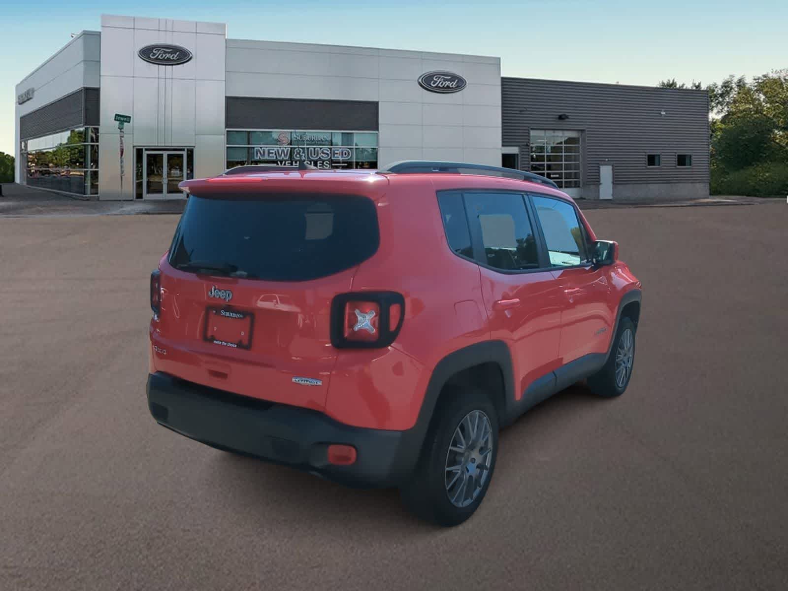 Thumbnail: 2019 Jeep Renegade - 9