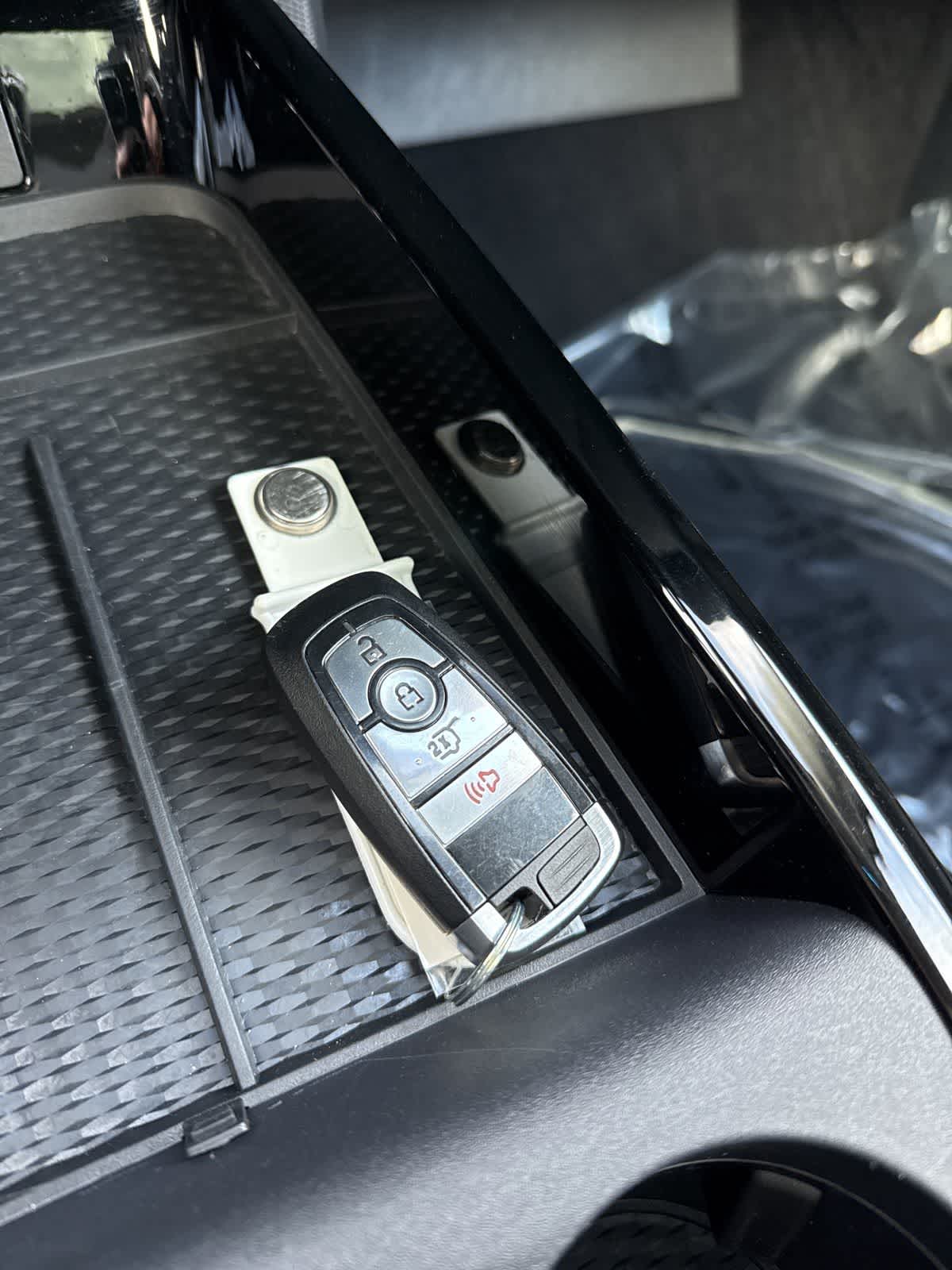 Thumbnail: 2022 Ford Mustang Mach-E - 38