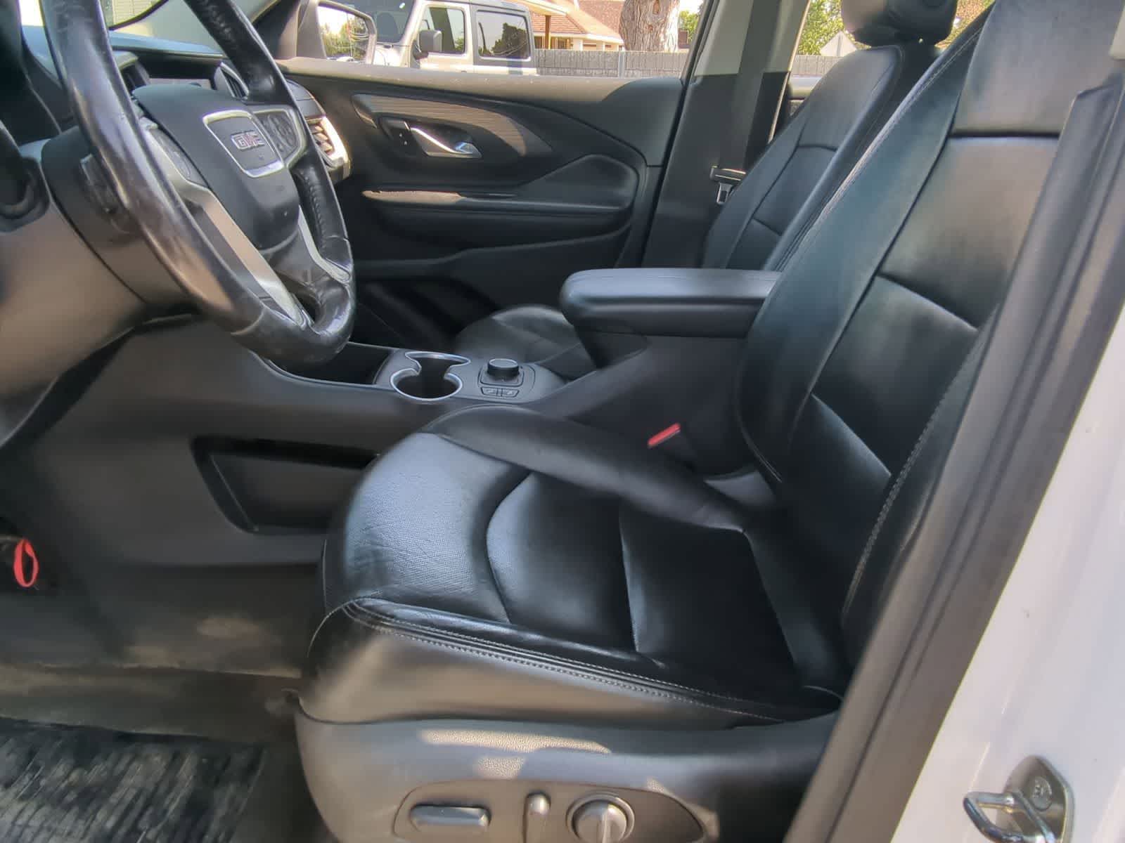 Thumbnail: 2019 GMC Terrain - 19
