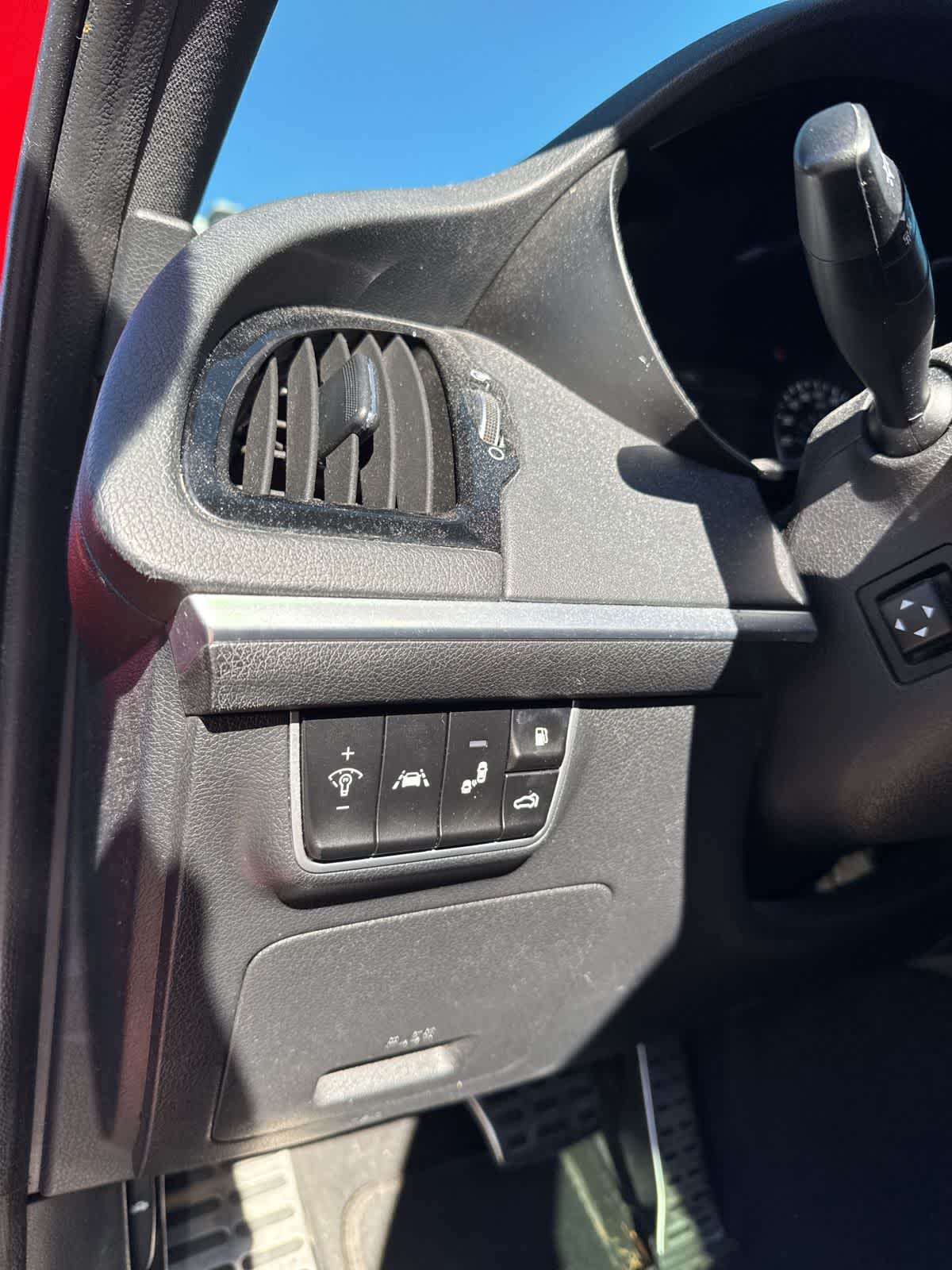 Thumbnail: 2018 Kia Stinger - 14