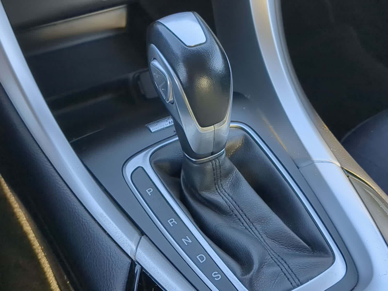 Thumbnail: 2013 Ford Fusion - 33