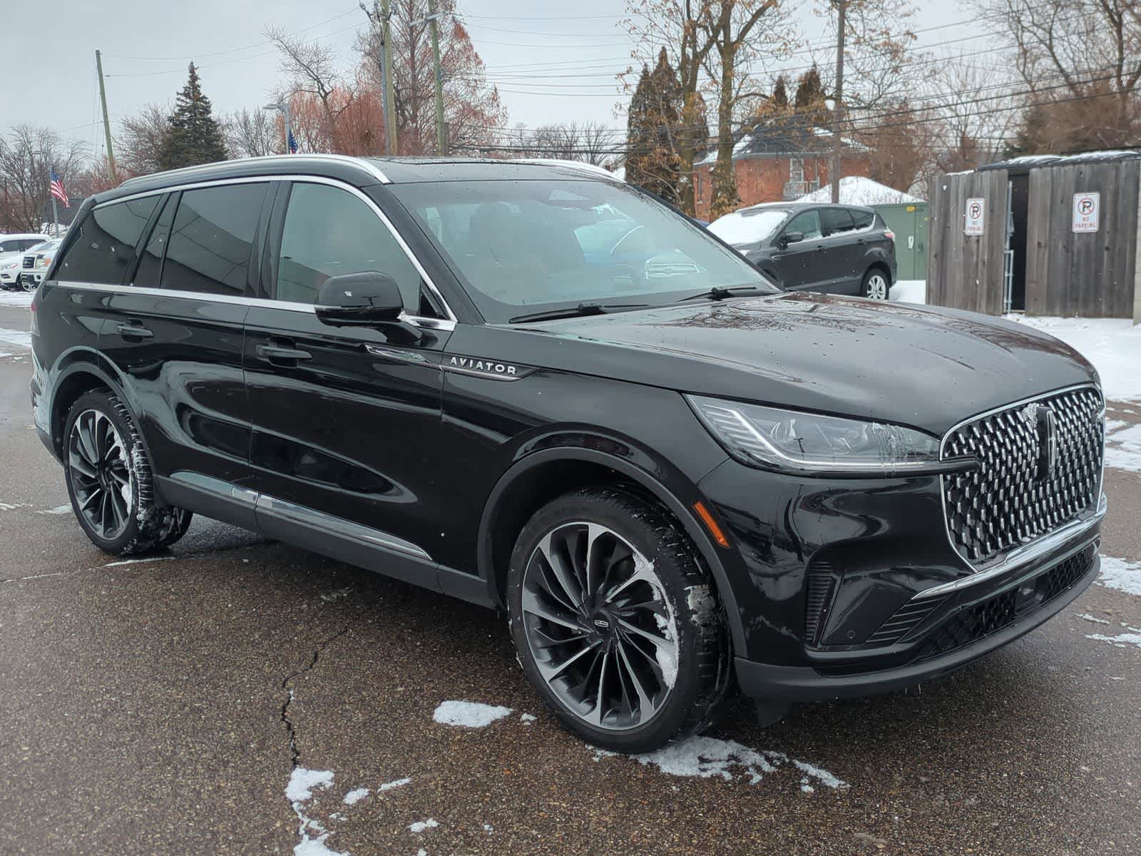 Thumbnail: 2025 Lincoln Aviator - 22