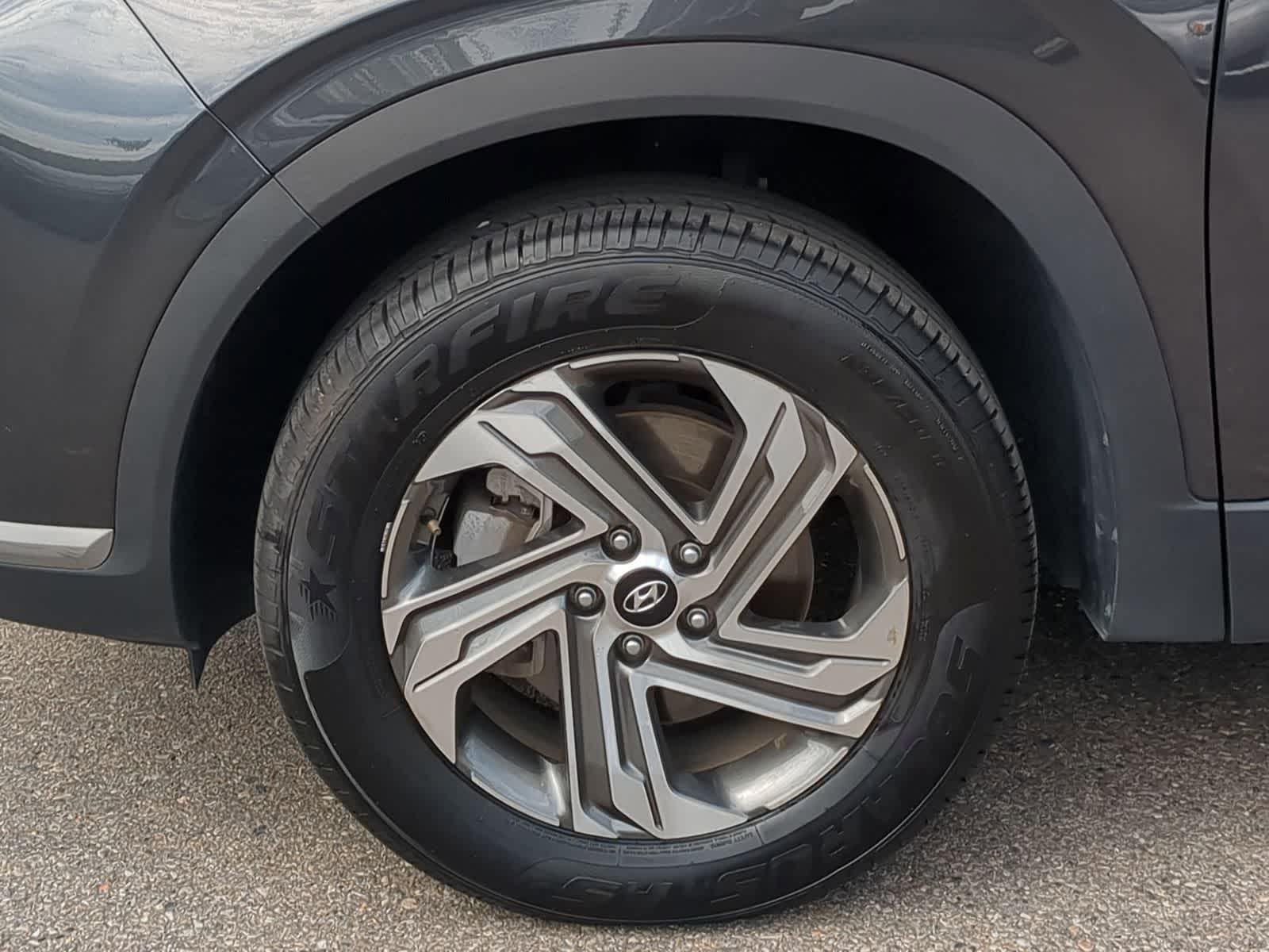 Thumbnail: 2023 Hyundai Santa Fe - 17