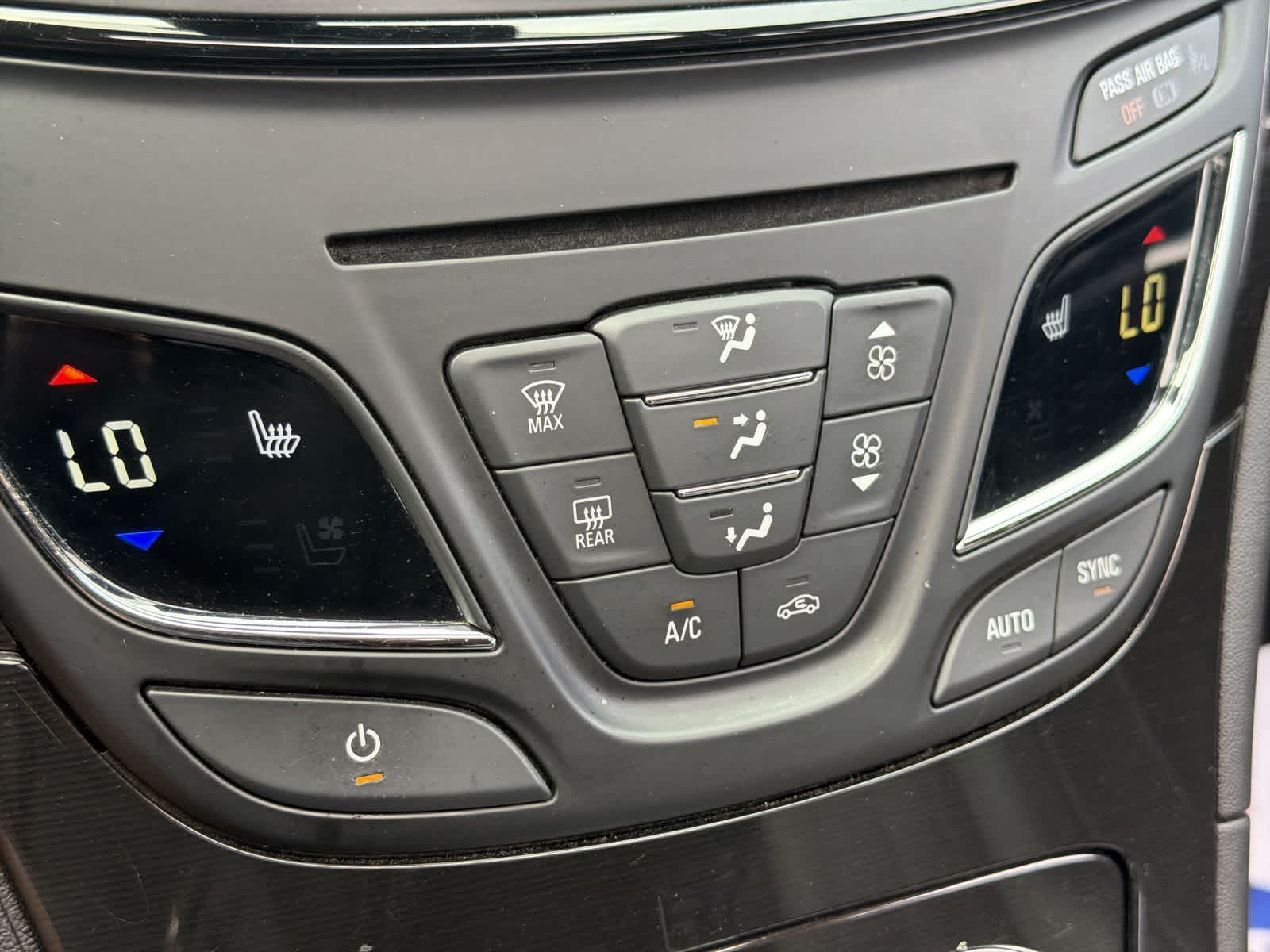 Thumbnail: 2016 Buick Regal - 31