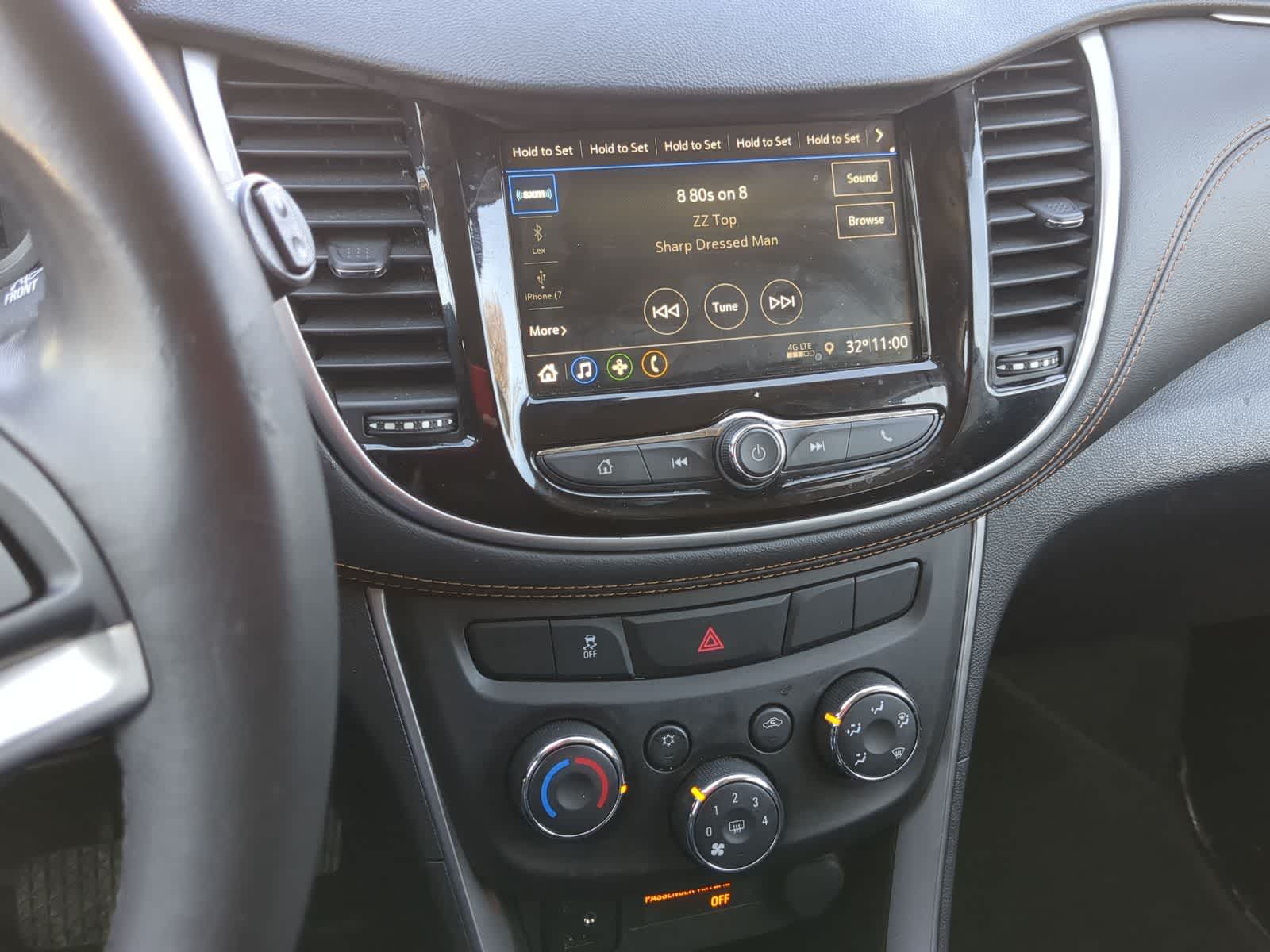 Thumbnail: 2019 Chevrolet Trax - 28