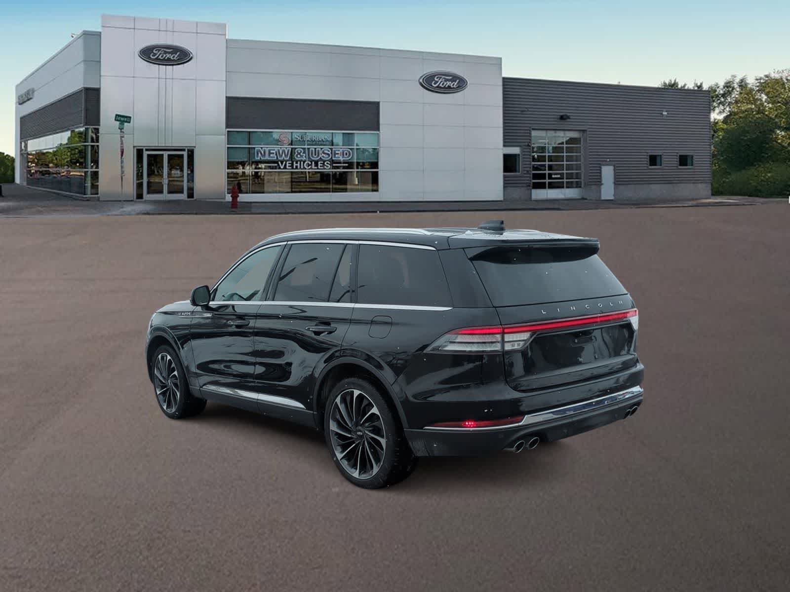 Thumbnail: 2025 Lincoln Aviator - 8