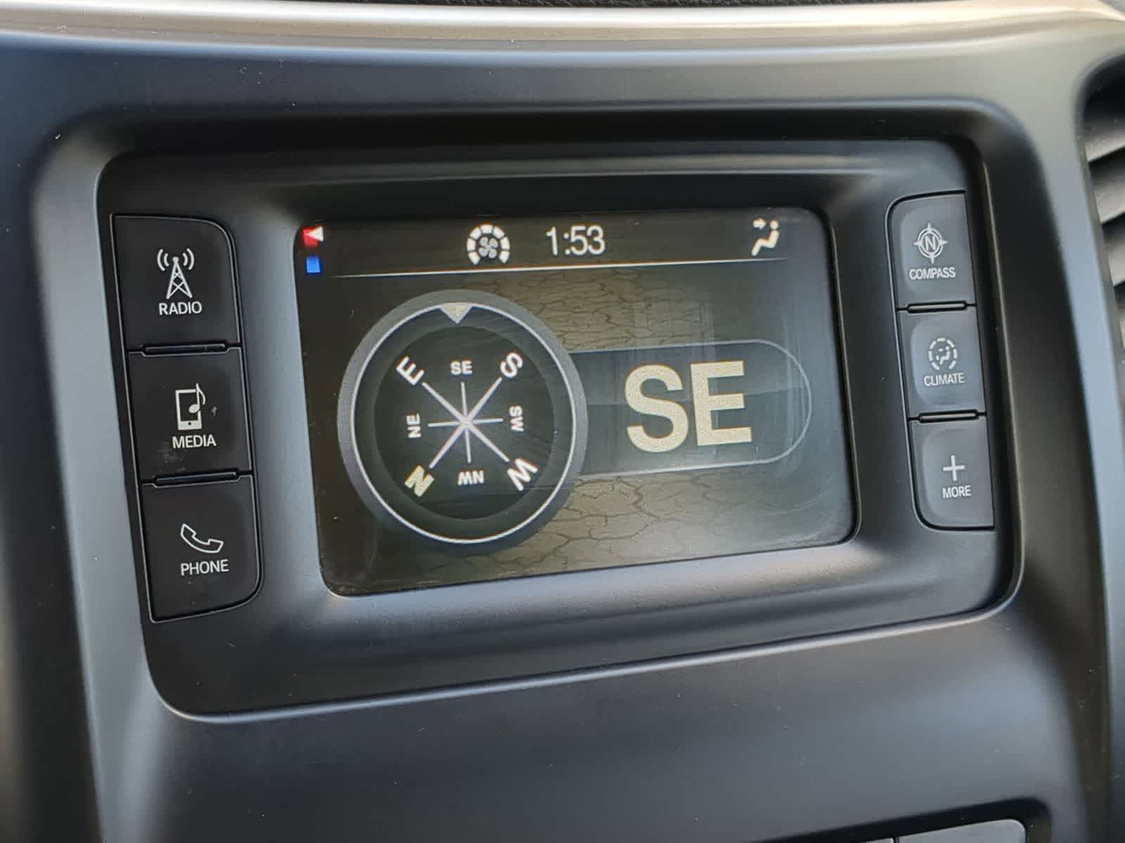 Thumbnail: 2014 Jeep Cherokee - 33