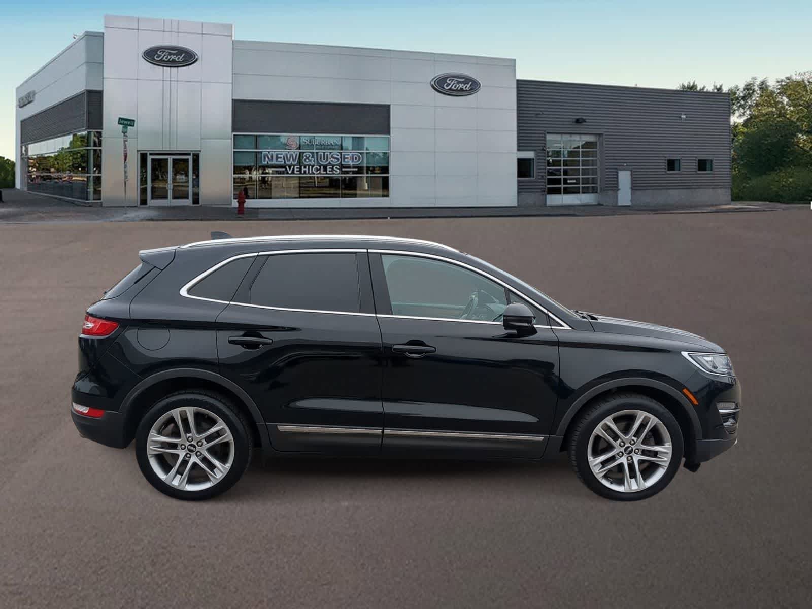 Thumbnail: 2018 Lincoln MKC - 12