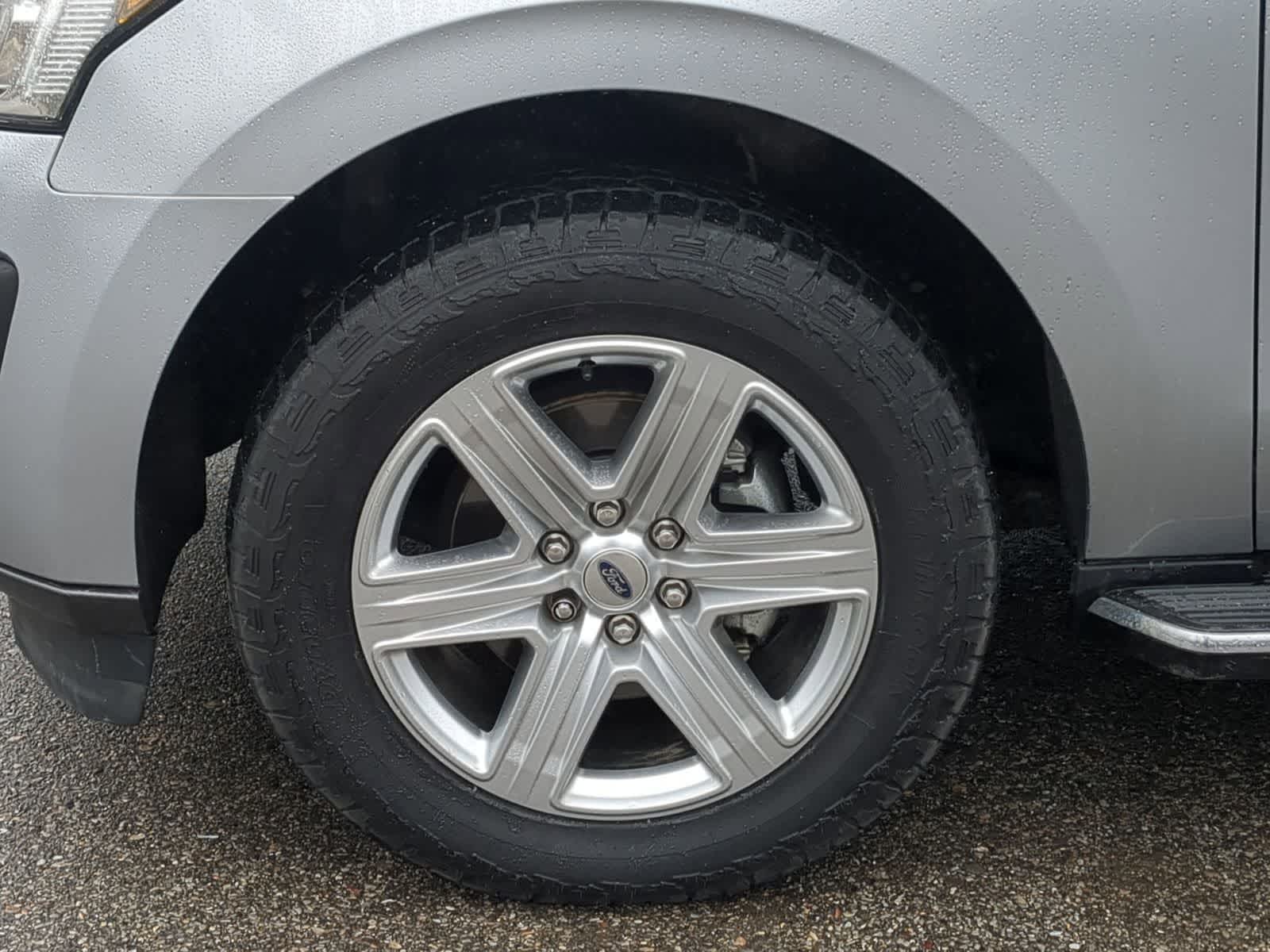 Thumbnail: 2020 Ford Expedition - 19