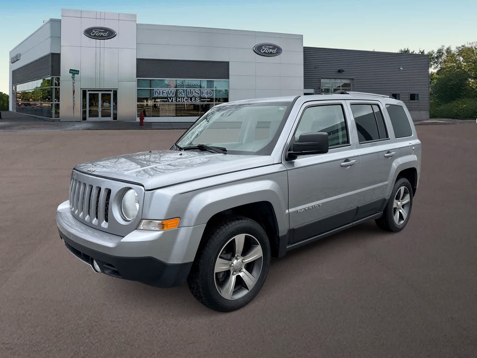 Thumbnail: 2017 Jeep Patriot - 5