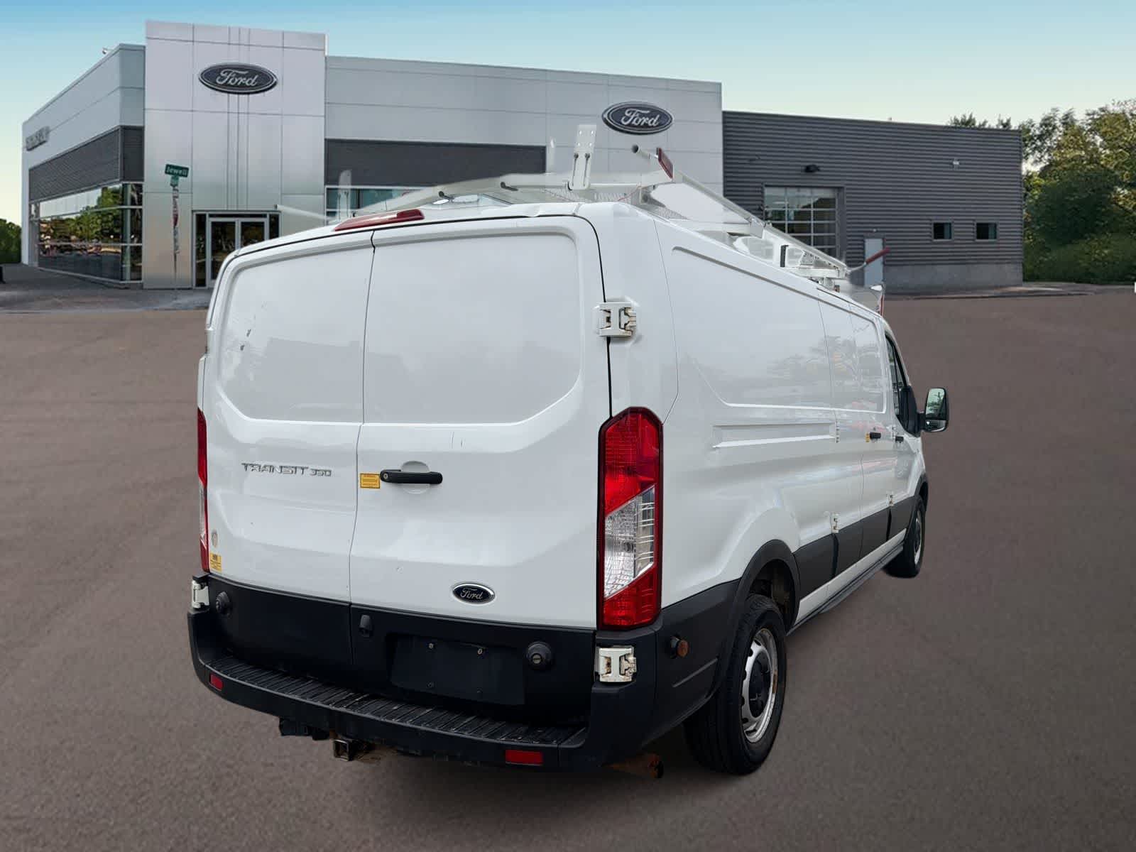 Thumbnail: 2020 Ford Transit Series - 9