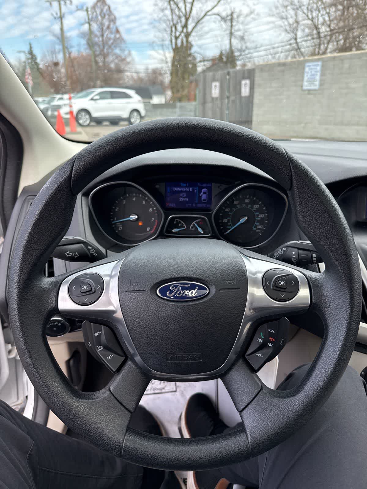 Thumbnail: 2013 Ford Focus - 27