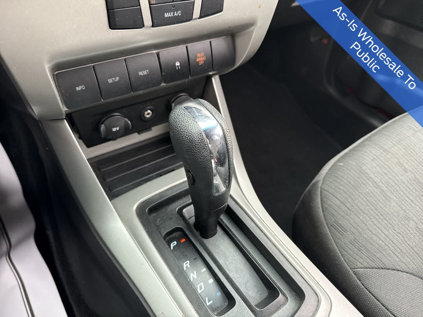 Thumbnail: 2011 Ford Focus - 29