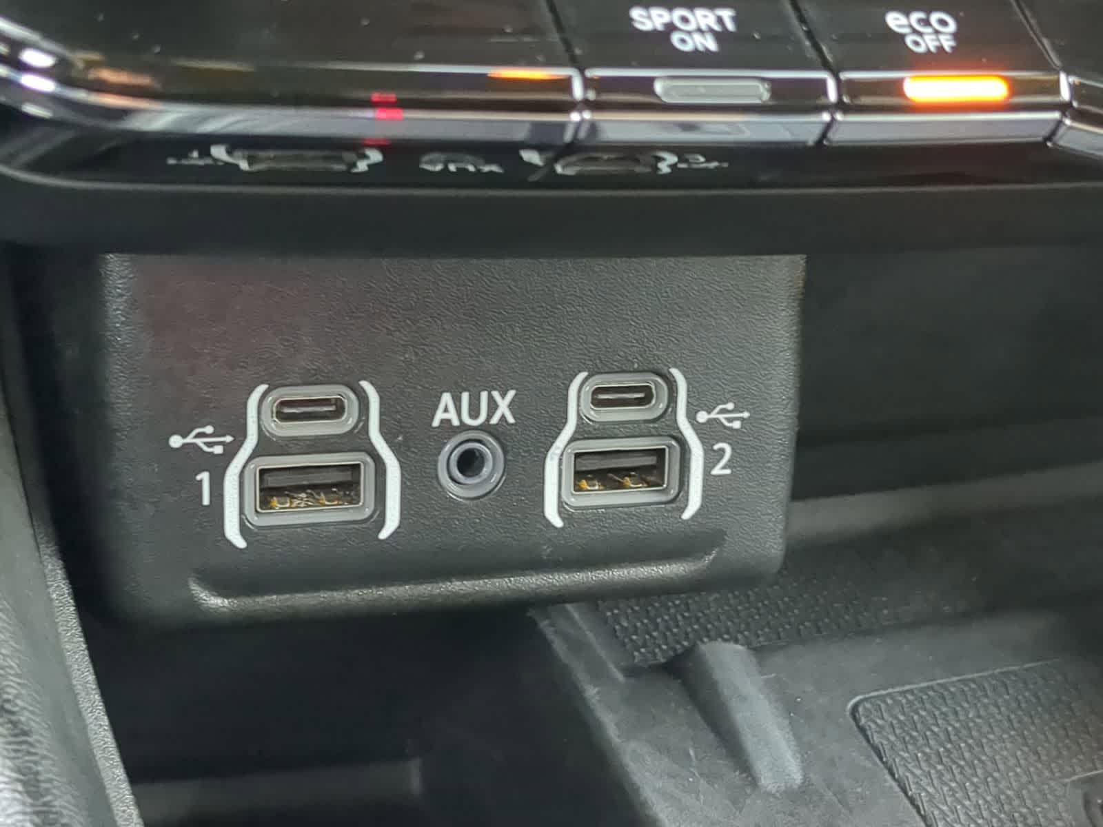 2022 Dodge Durango R/T 34