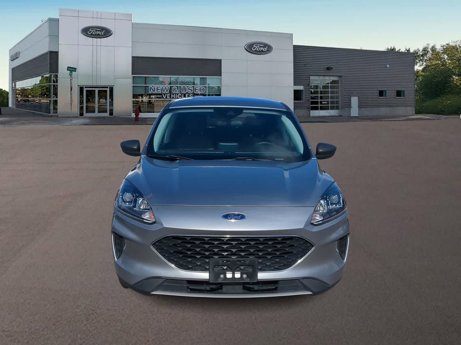 Thumbnail: 2022 Ford Escape - 3