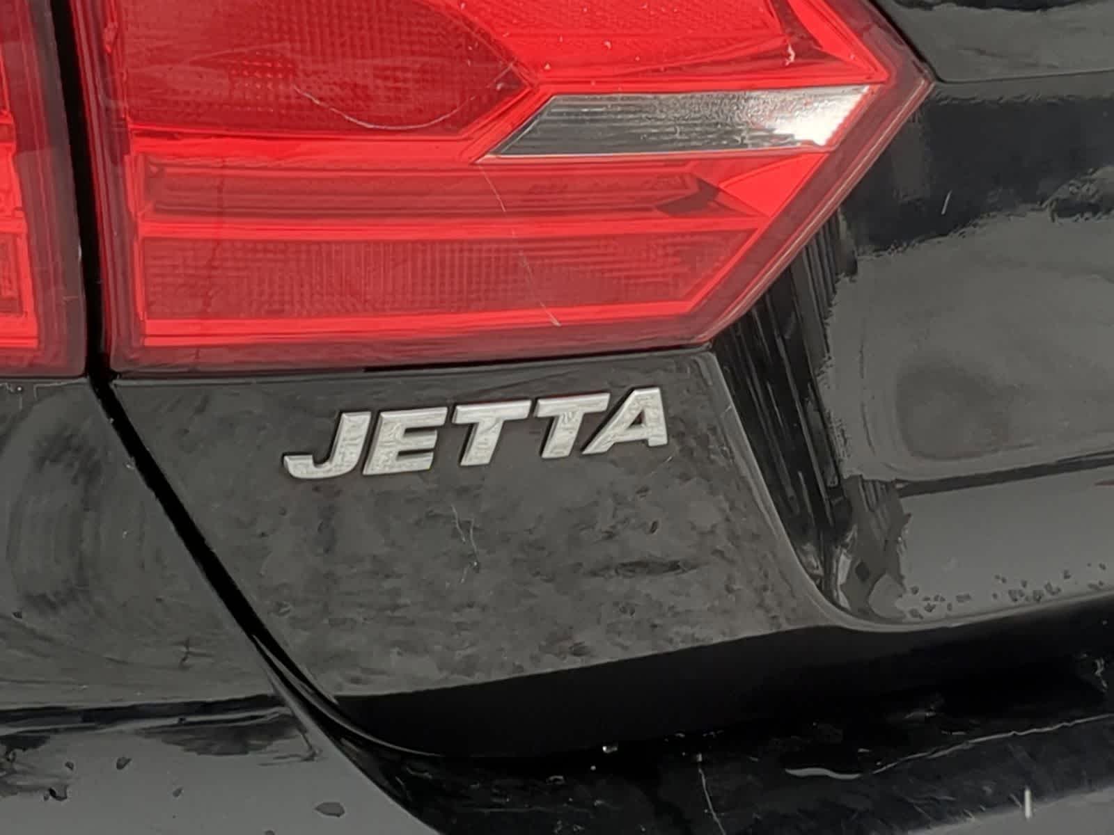 Thumbnail: 2014 Volkswagen Jetta - 15