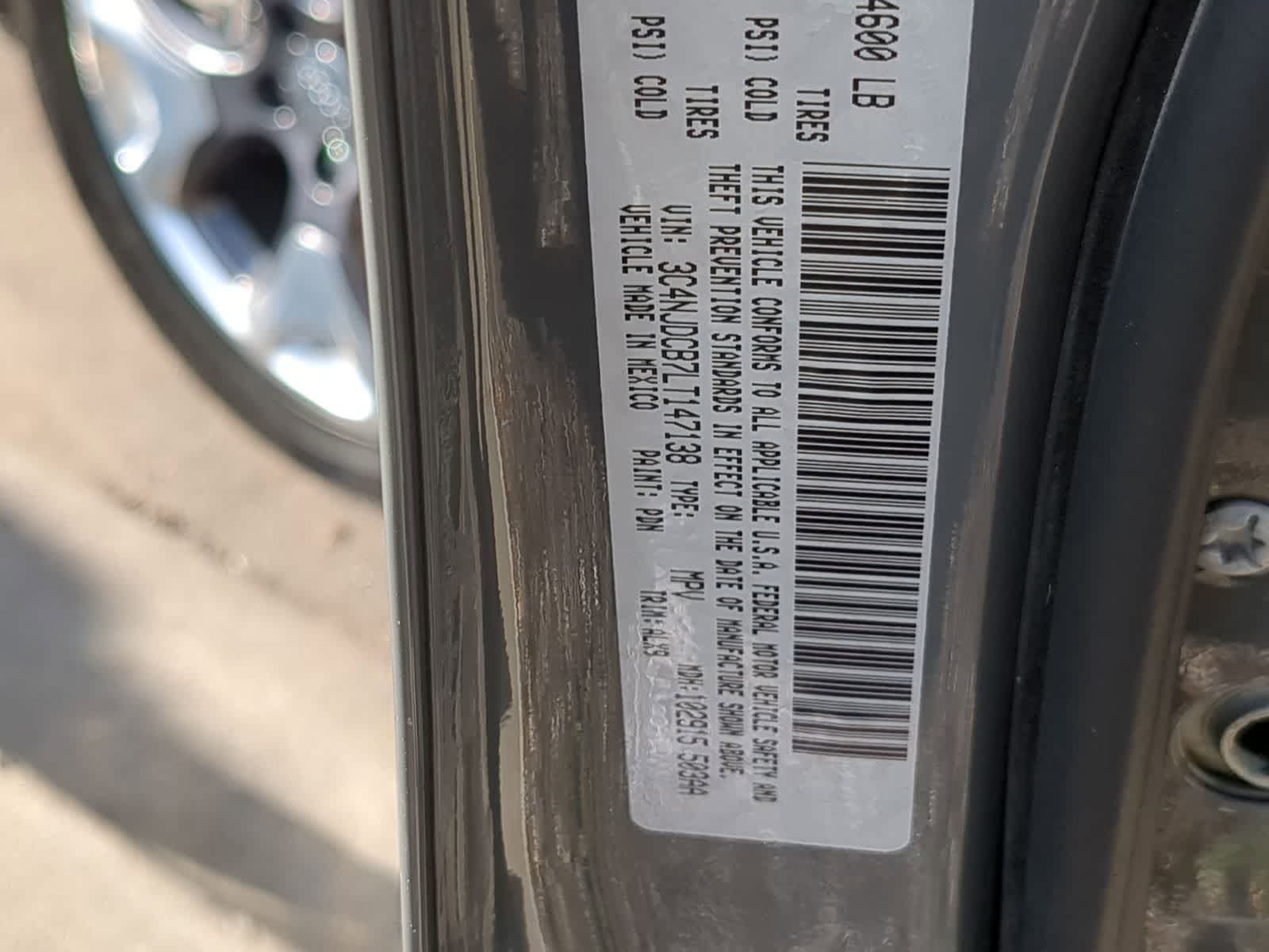 Thumbnail: 2020 Jeep Compass - 35