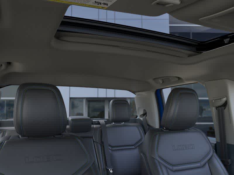 Thumbnail: 2025 Ford Maverick - 13