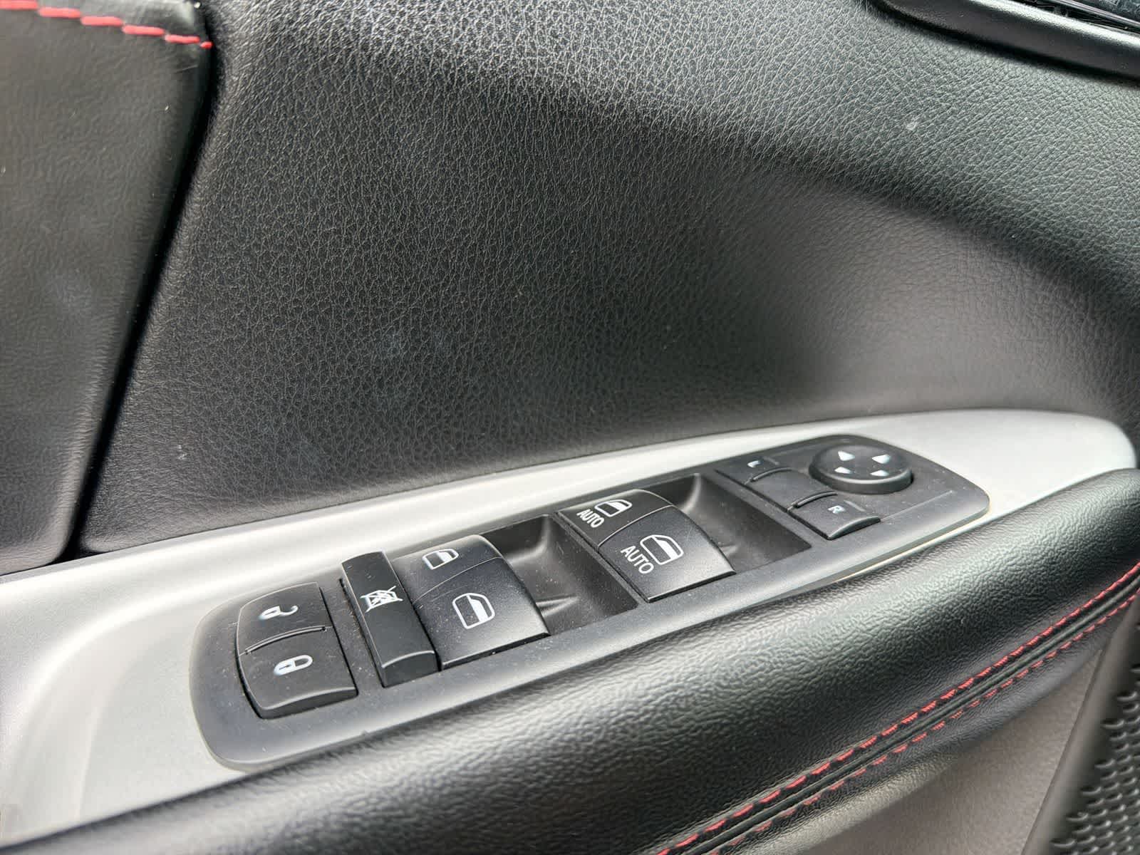 Thumbnail: 2017 Dodge Journey - 22