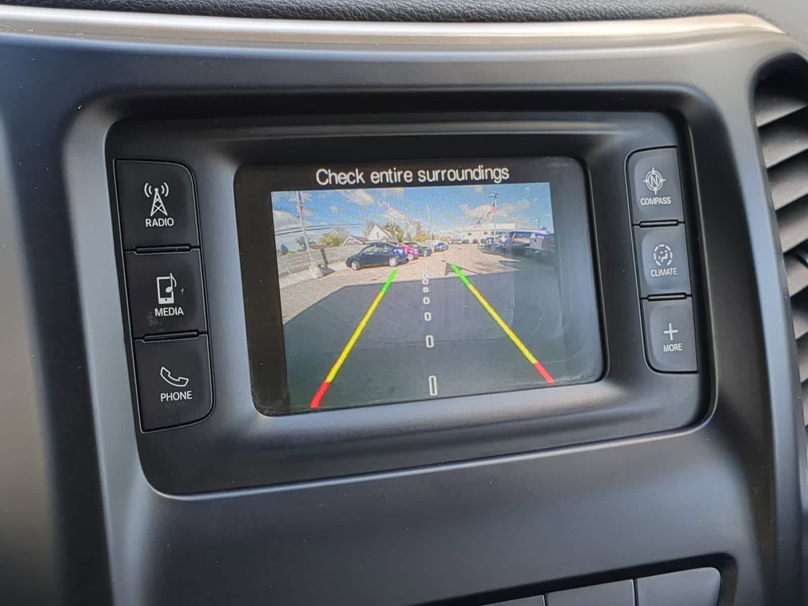 Thumbnail: 2014 Jeep Cherokee - 34