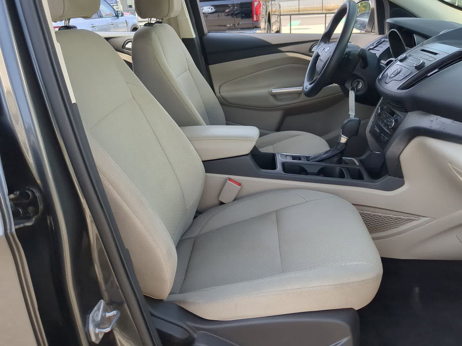 Thumbnail: 2017 Ford Escape - 23