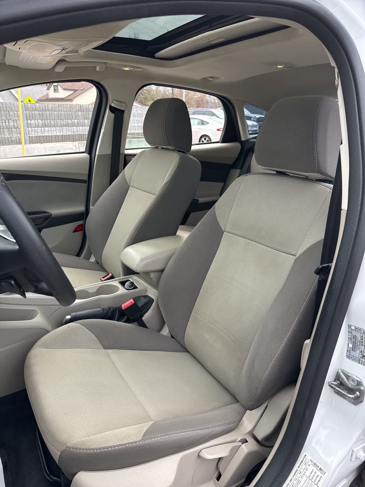 Thumbnail: 2013 Ford Focus - 12