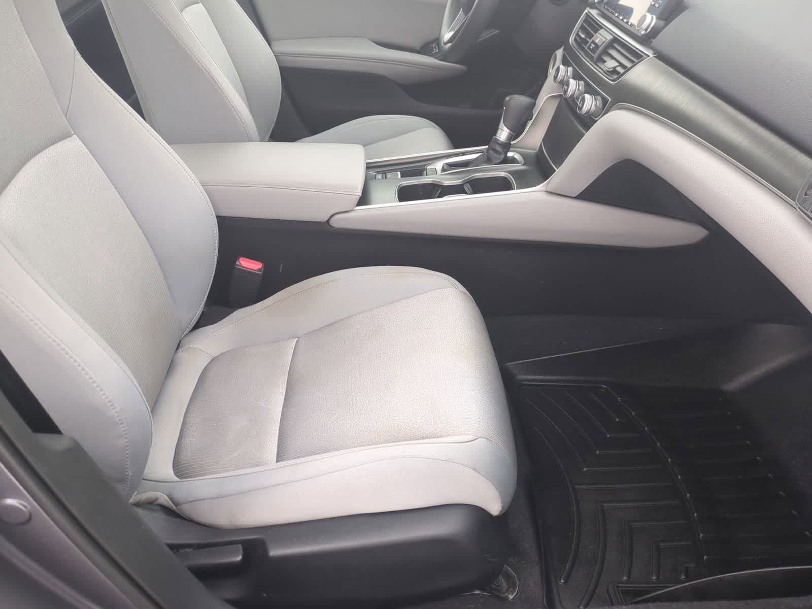 Thumbnail: 2018 Honda Accord - 28