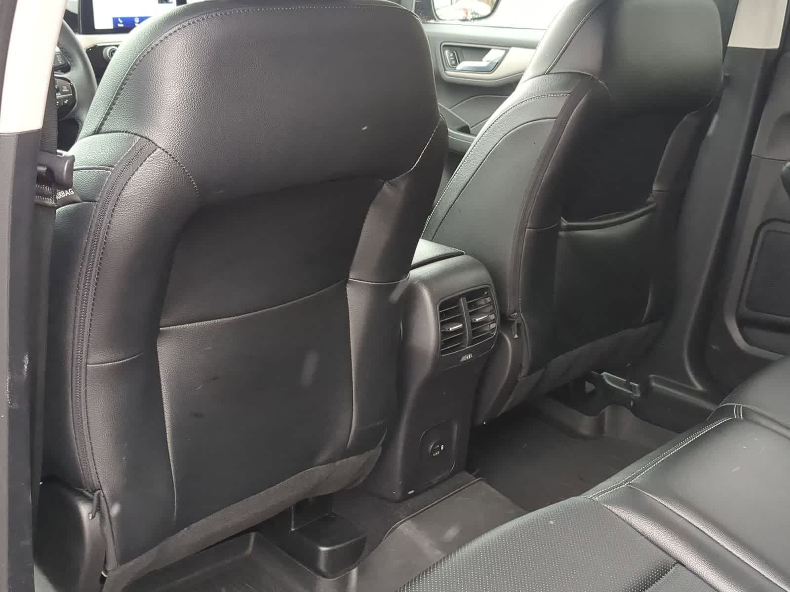 Thumbnail: 2022 Ford Escape - 22