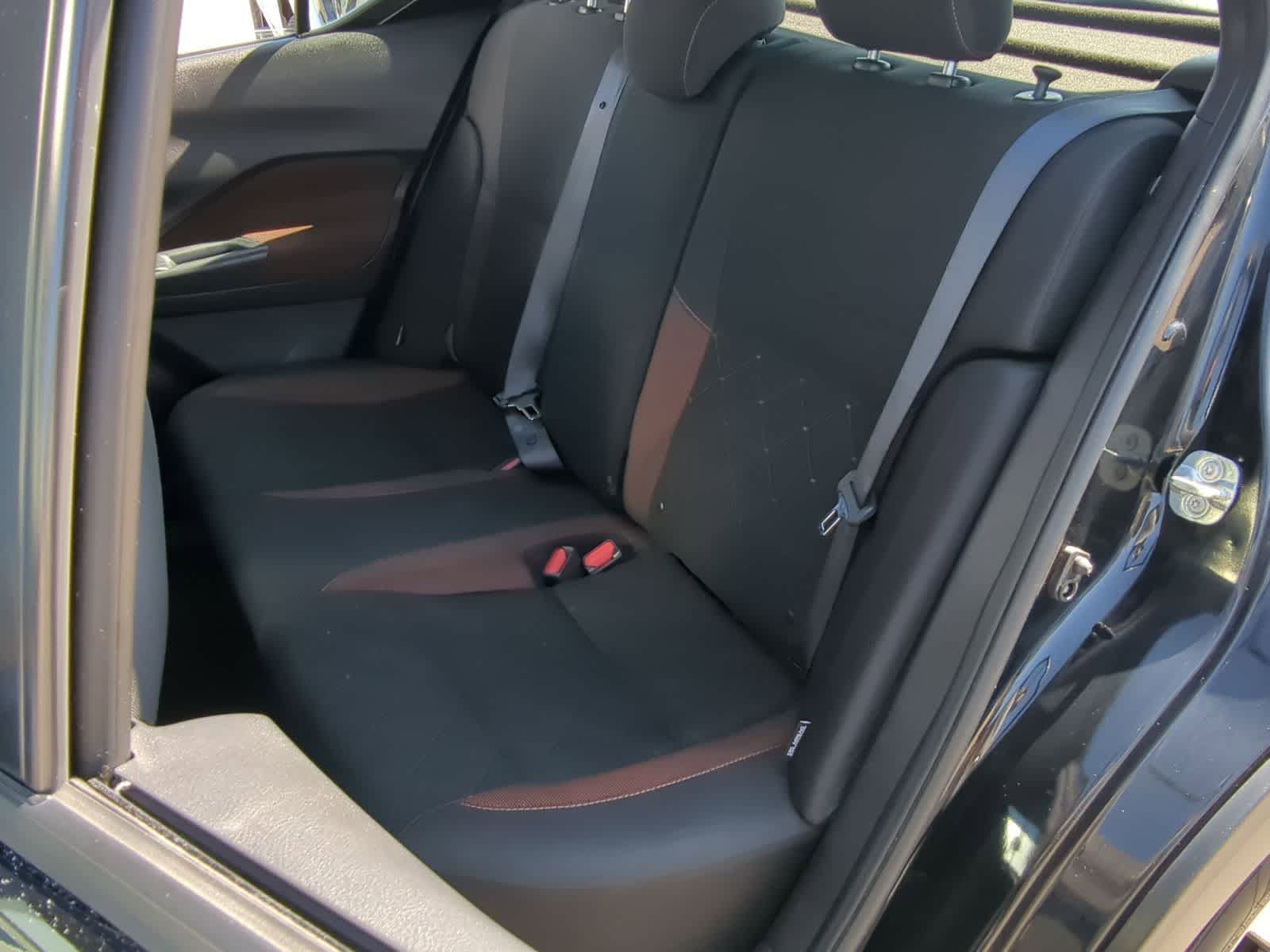 2020 Nissan Kicks SR 21