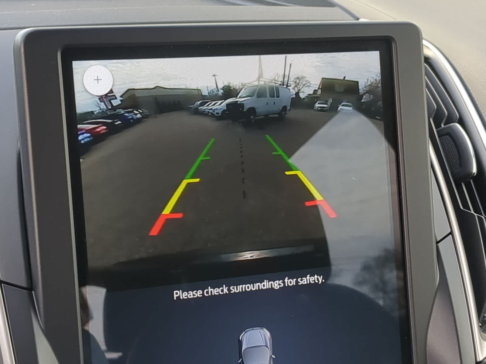 Thumbnail: 2023 Ford Edge - 35