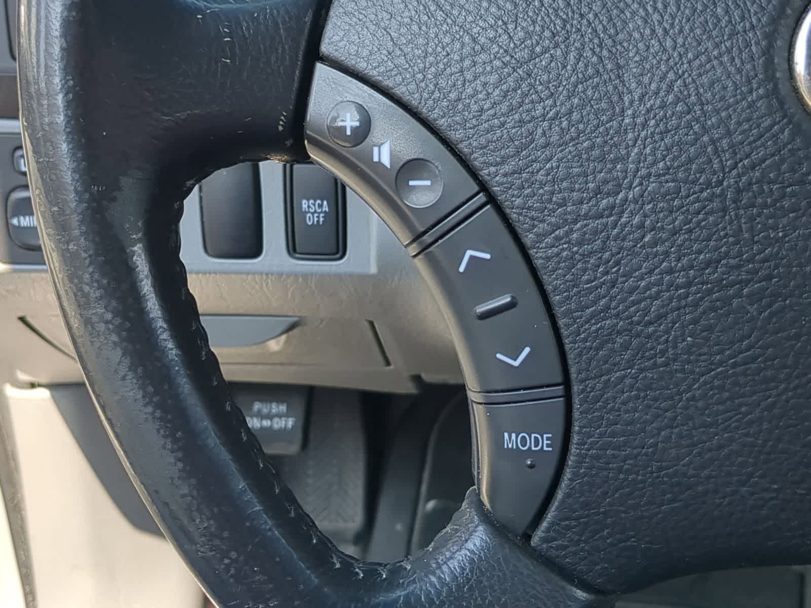 Thumbnail: 2011 Toyota Tacoma - 24
